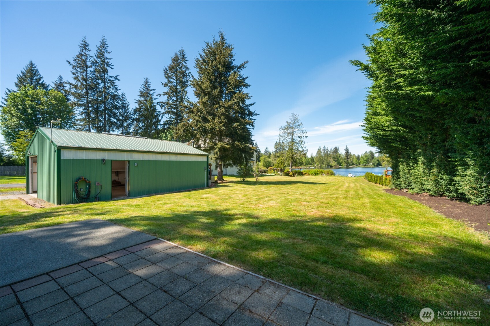 1529 150th Place Property Photo 5
