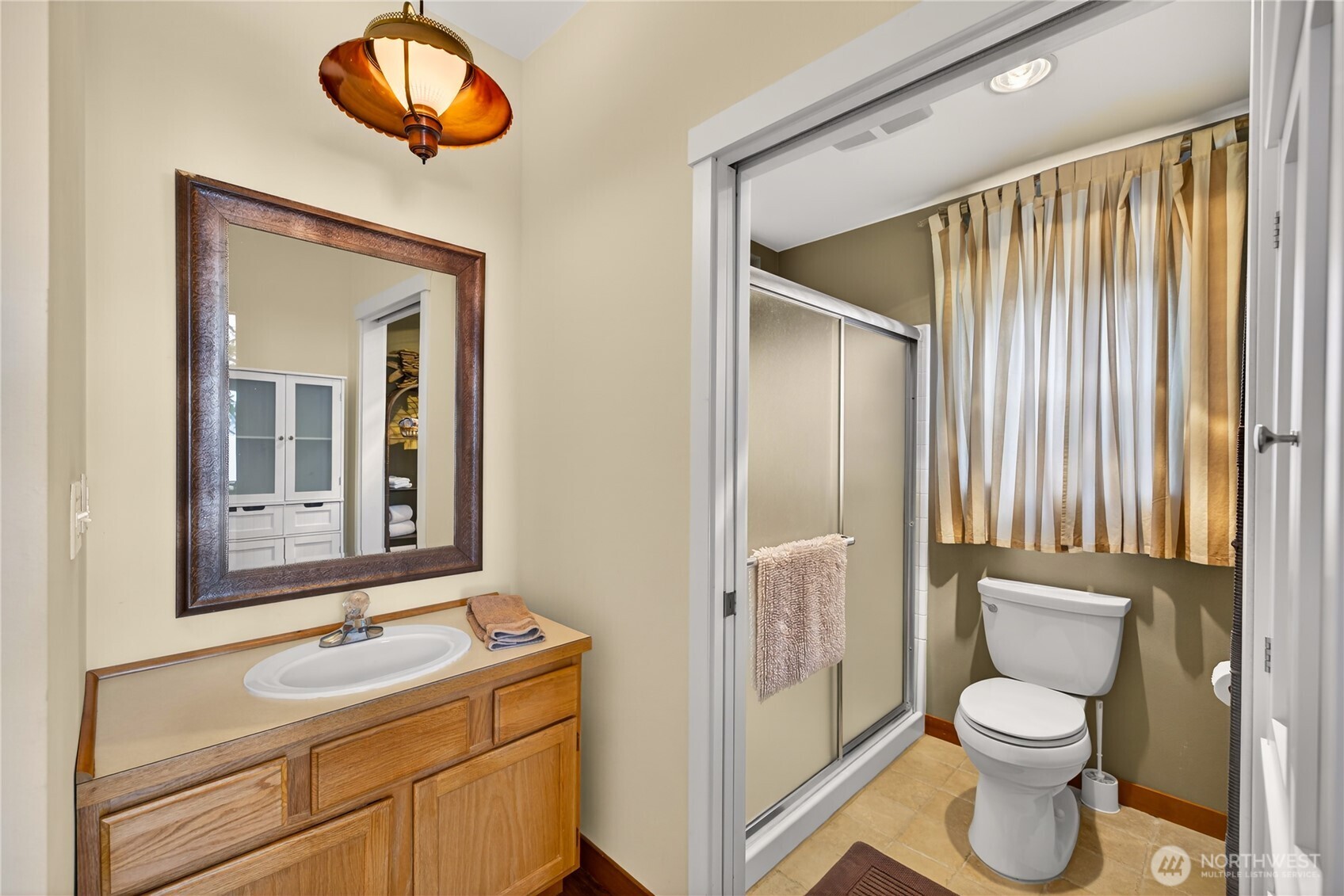 17946 Cobahud Property Photo 29