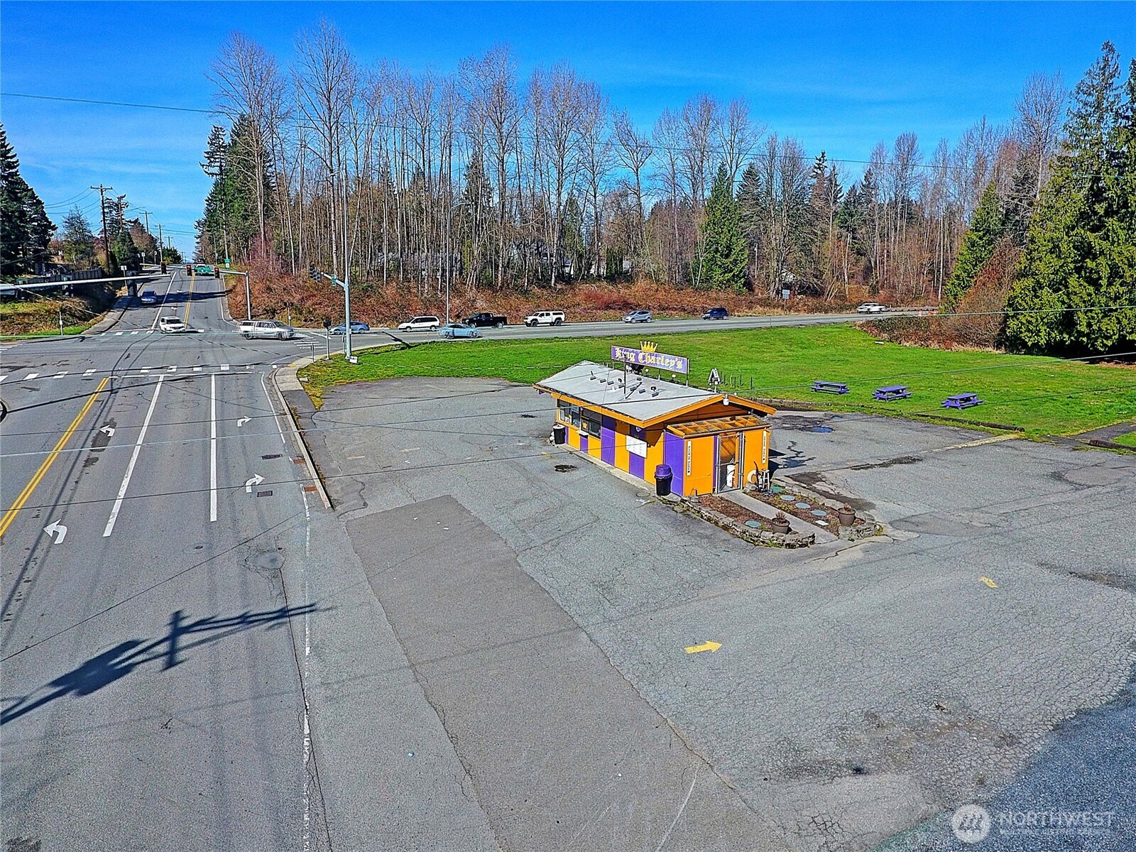 1400 30th Street Property Photo 3