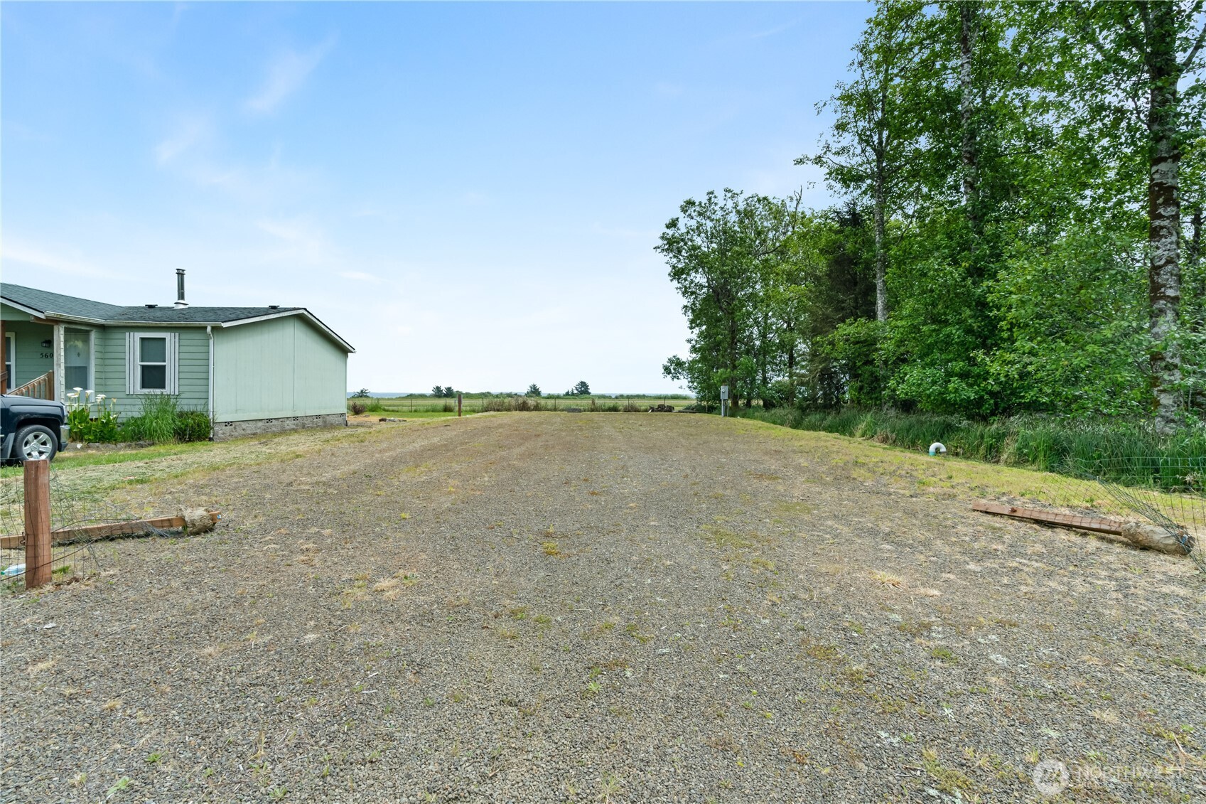 556 Duck Lake Drive Property Photo 5
