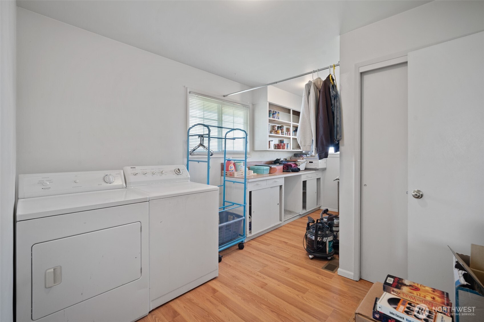 8506 Guide Meridian Road Property Photo 11
