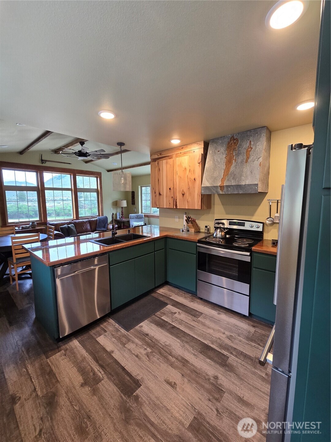 23 Allemandi Road Property Photo 19