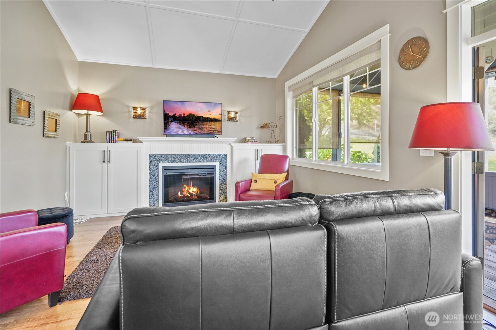 102 Firerock Lane Property Photo 10