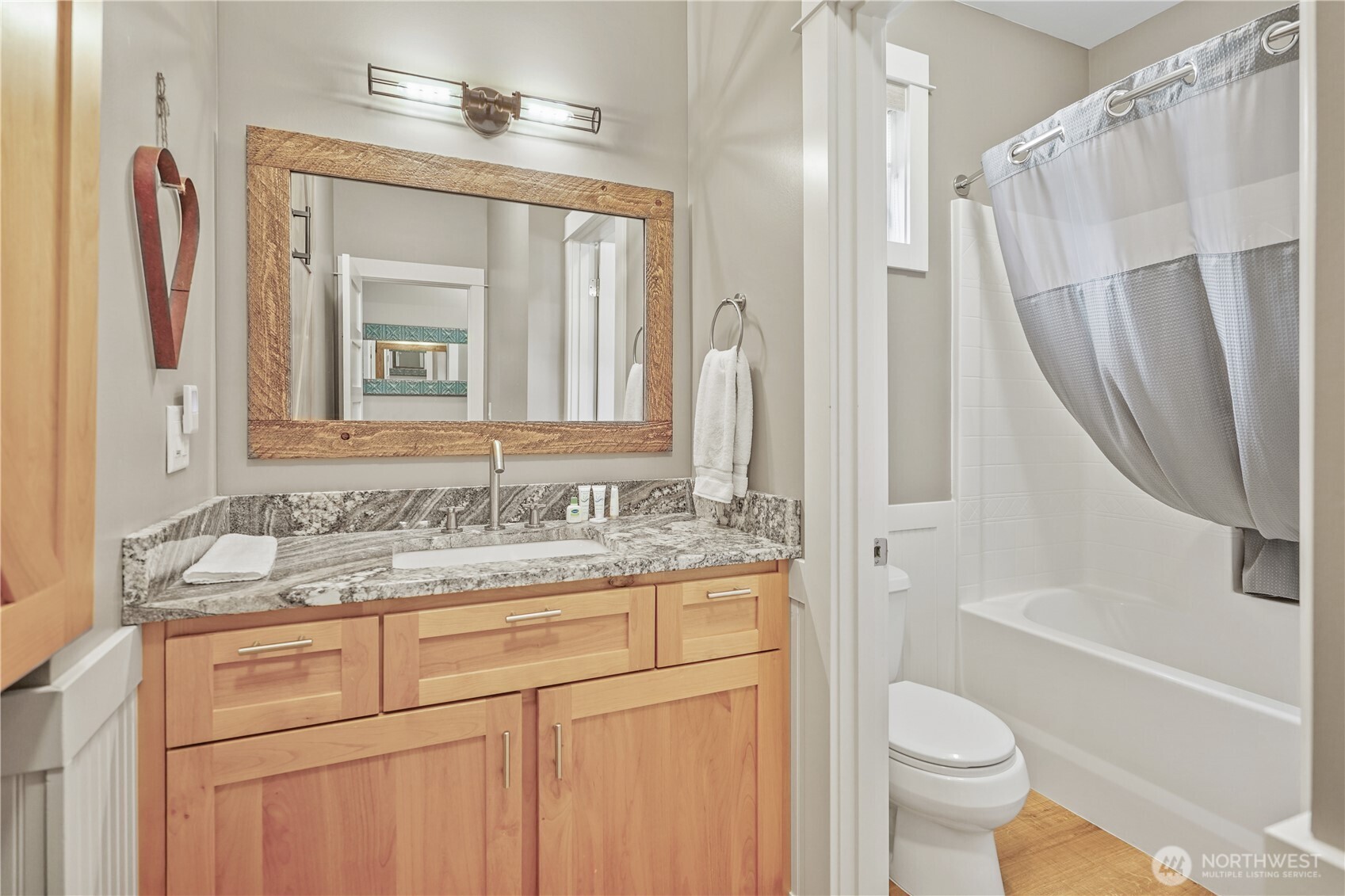 102 Firerock Lane Property Photo 23