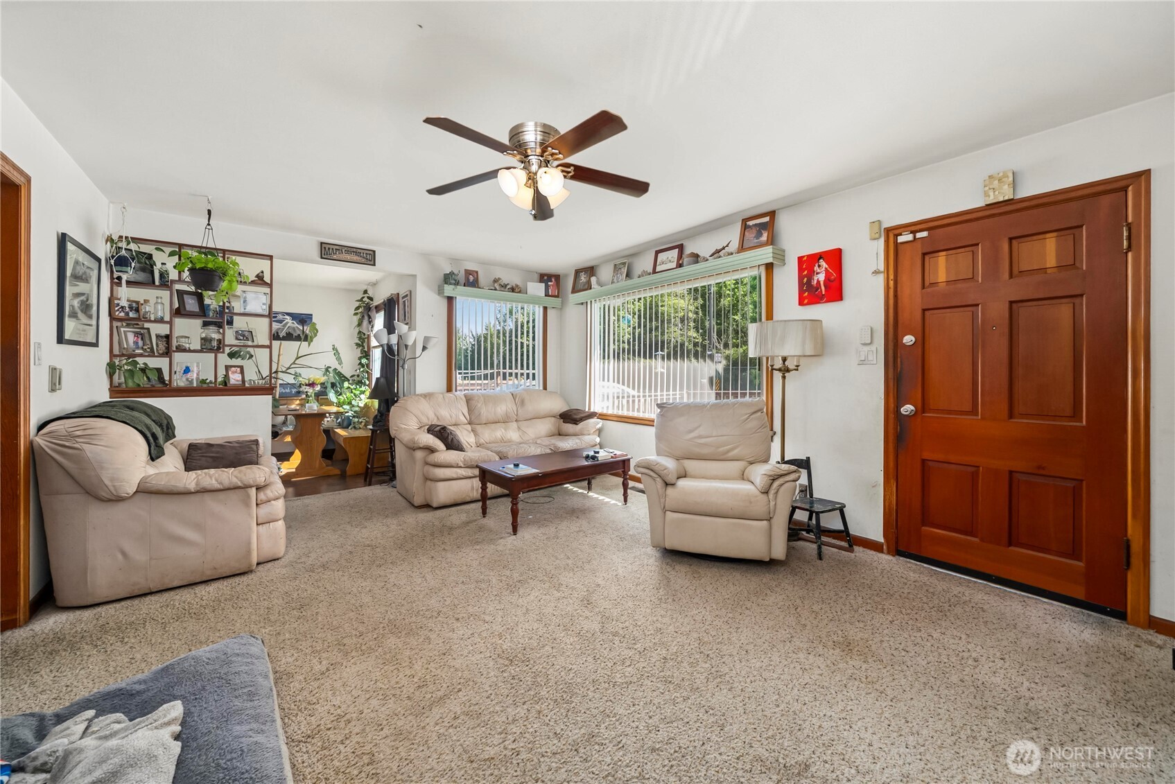 8446 E B Street Property Photo 6