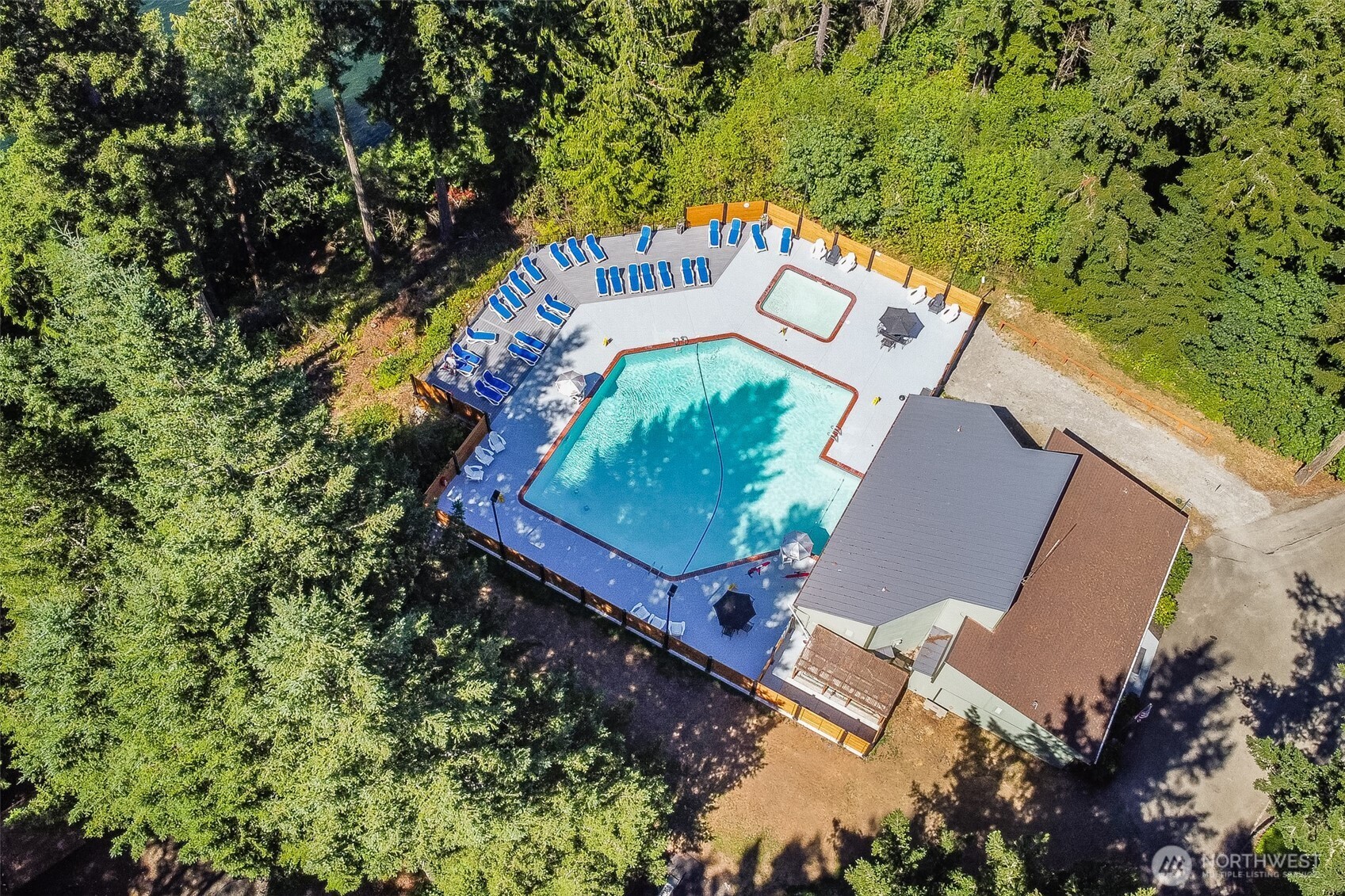 17616 Se Vine Ln Property Photo 9