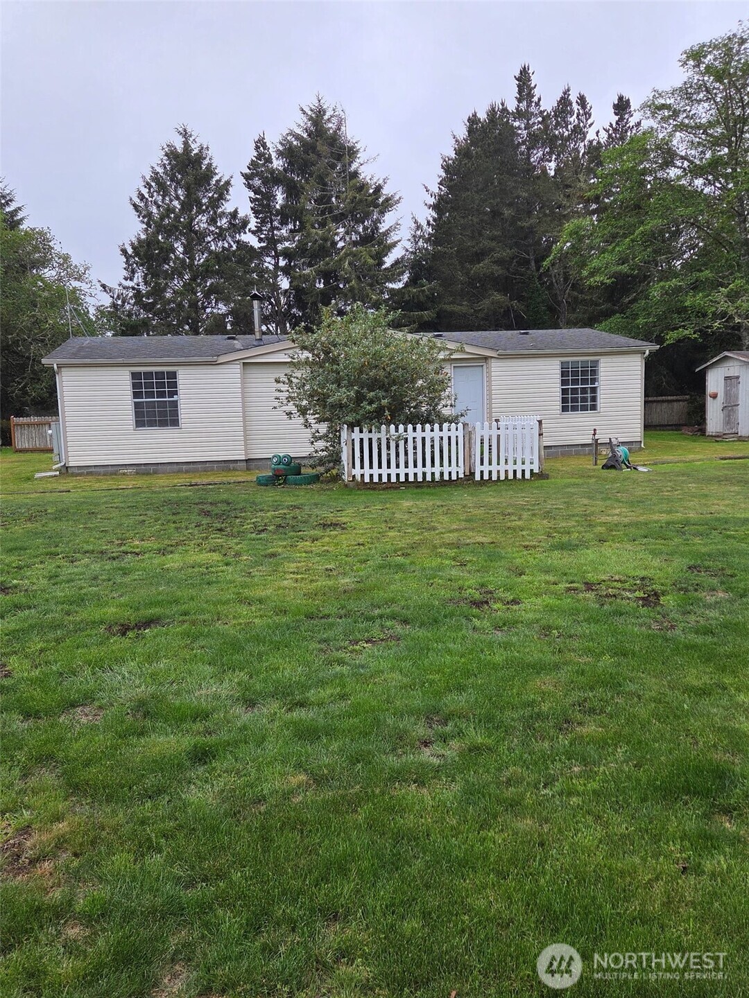 31205 N Place Property Photo 1