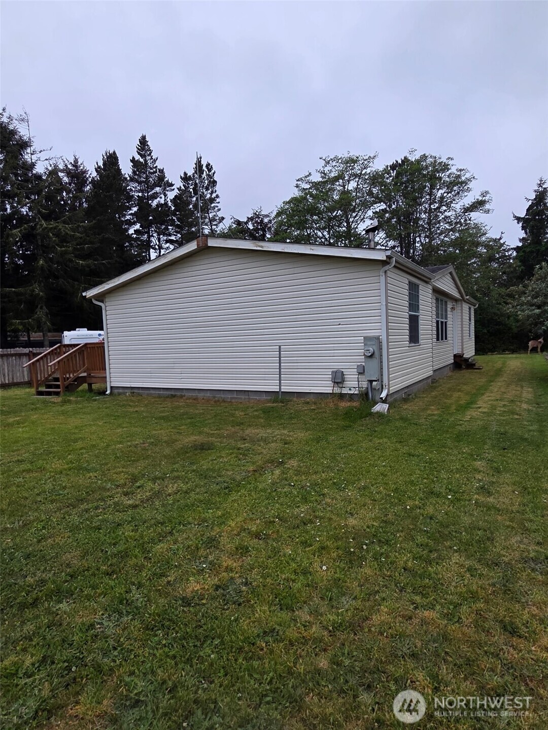 31205 N Place Property Photo 4