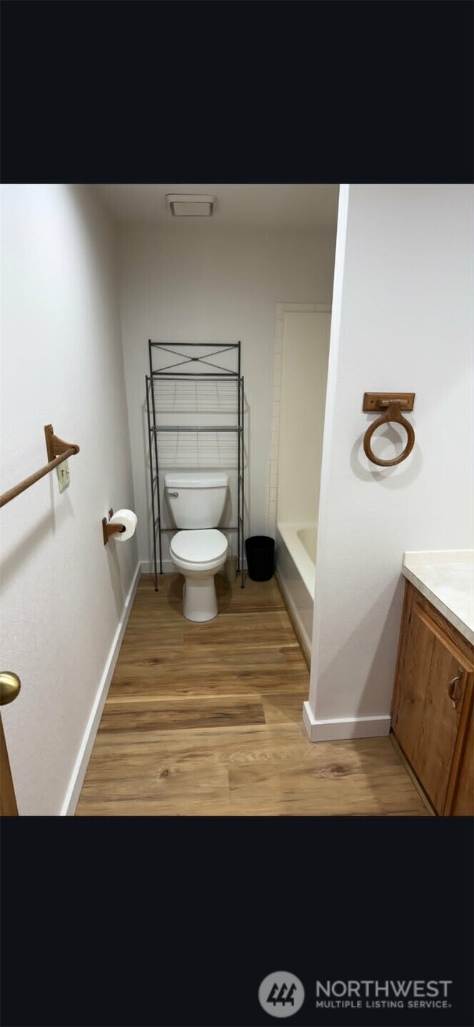 31205 N Place Property Photo 18