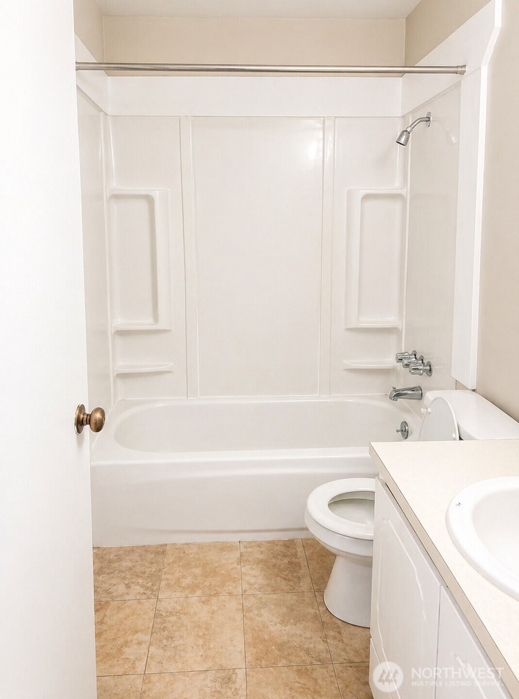 701 L Street Property Photo 8