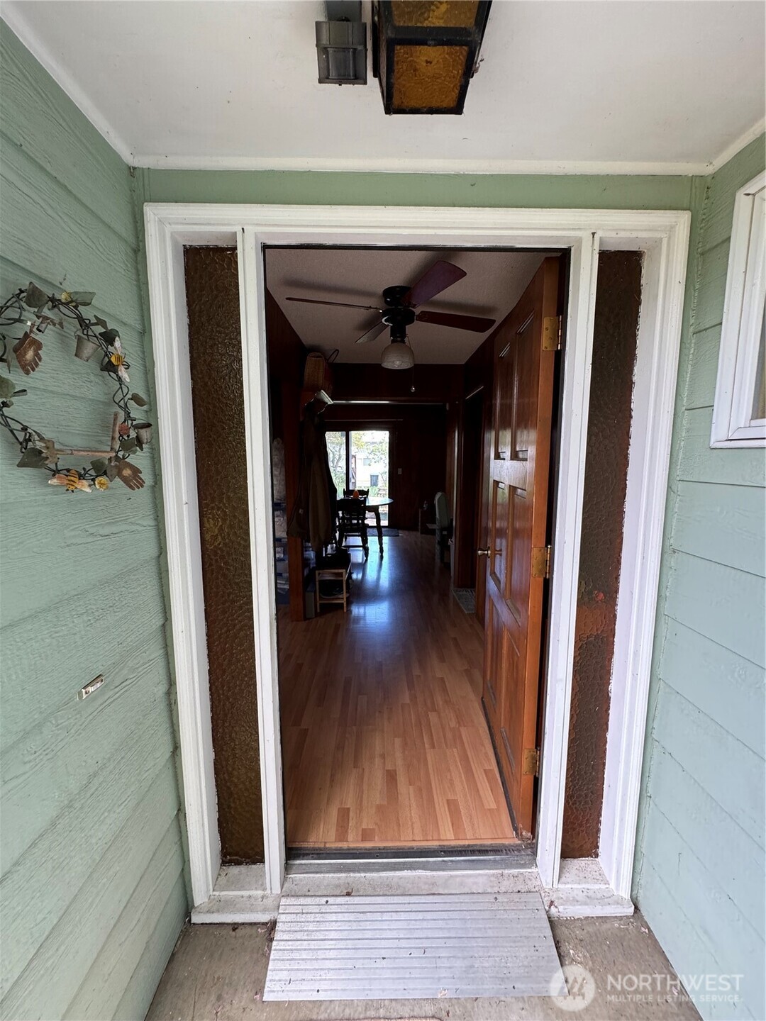 402 W Maple Street Property Photo 10
