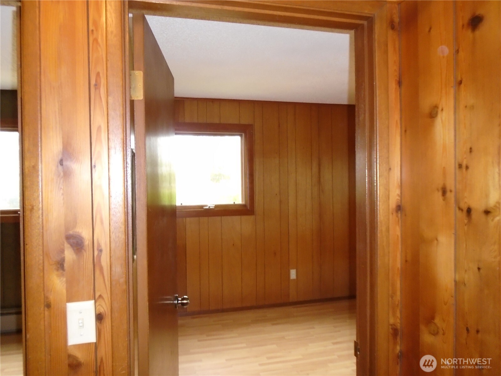 402 W Maple Street Property Photo 22