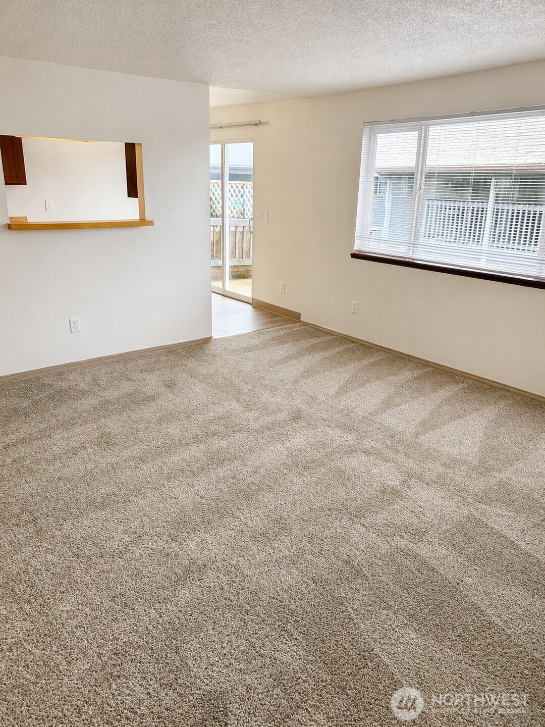 621 7th Street Property Photo 5
