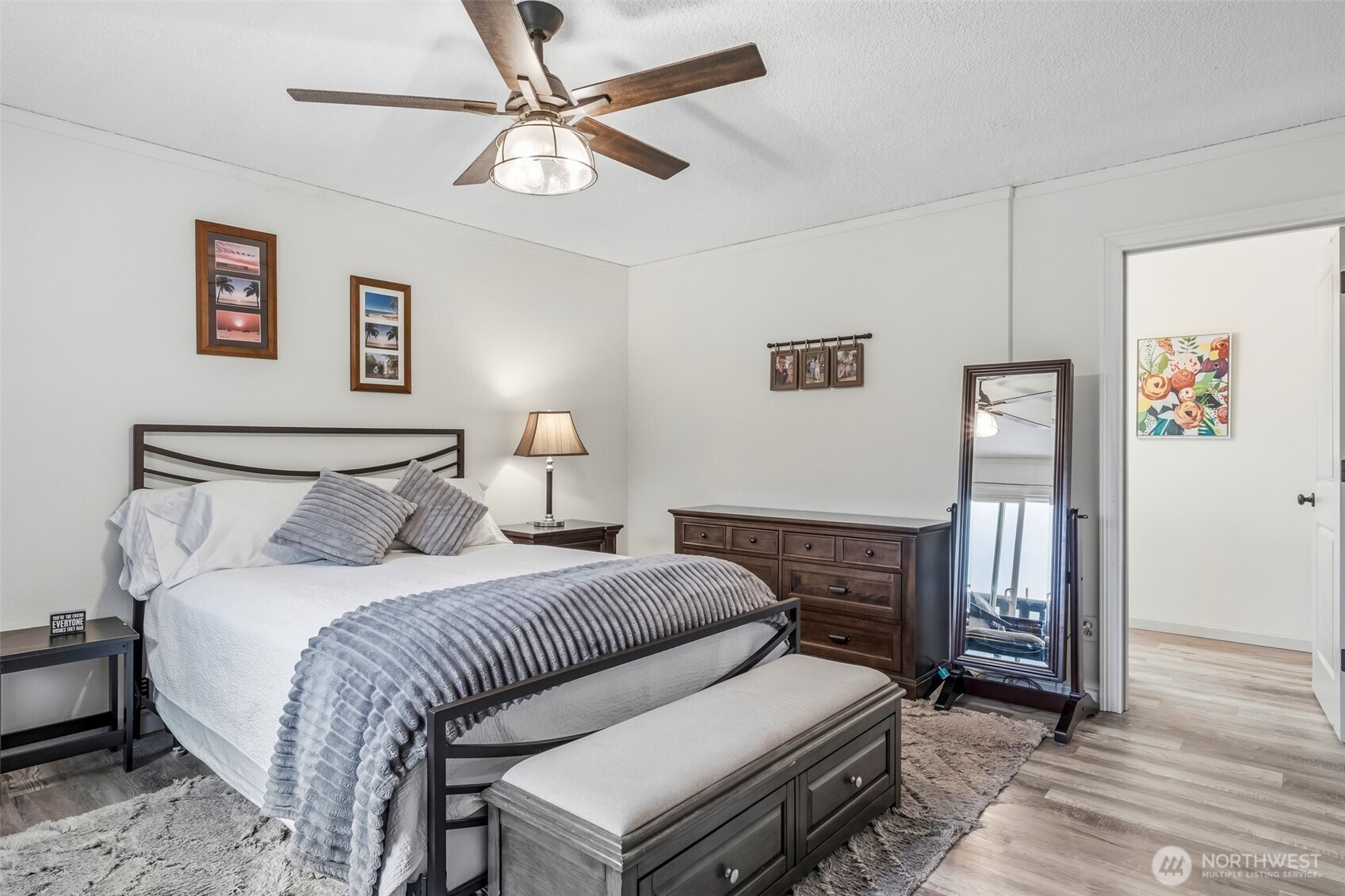 208 West Property Photo 33