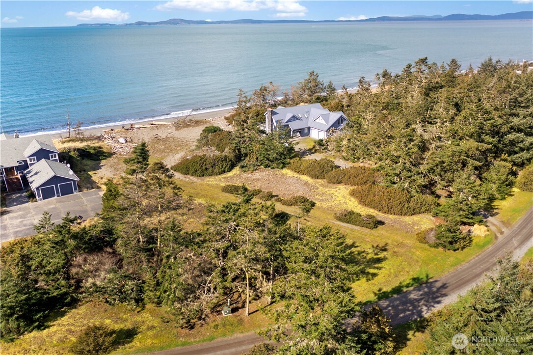 38 A Surfcrest Drive Property Photo 10