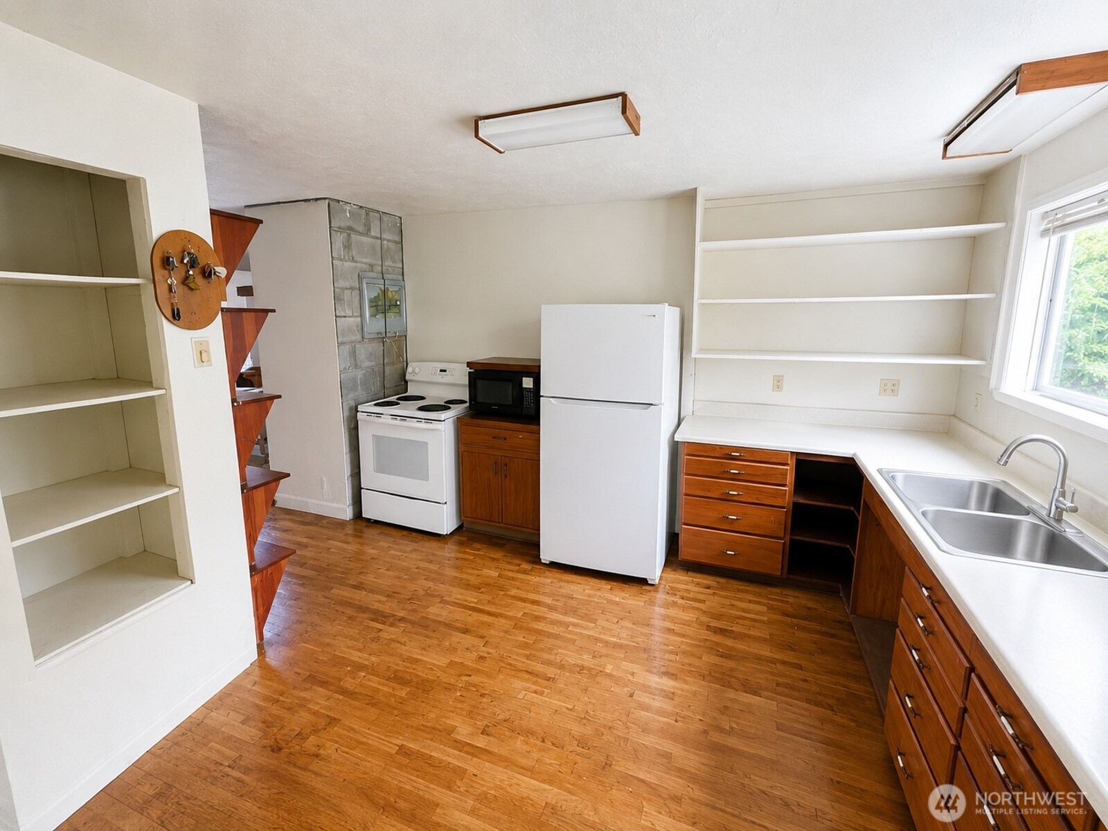 12426 Ne Philip Drive Property Photo 18