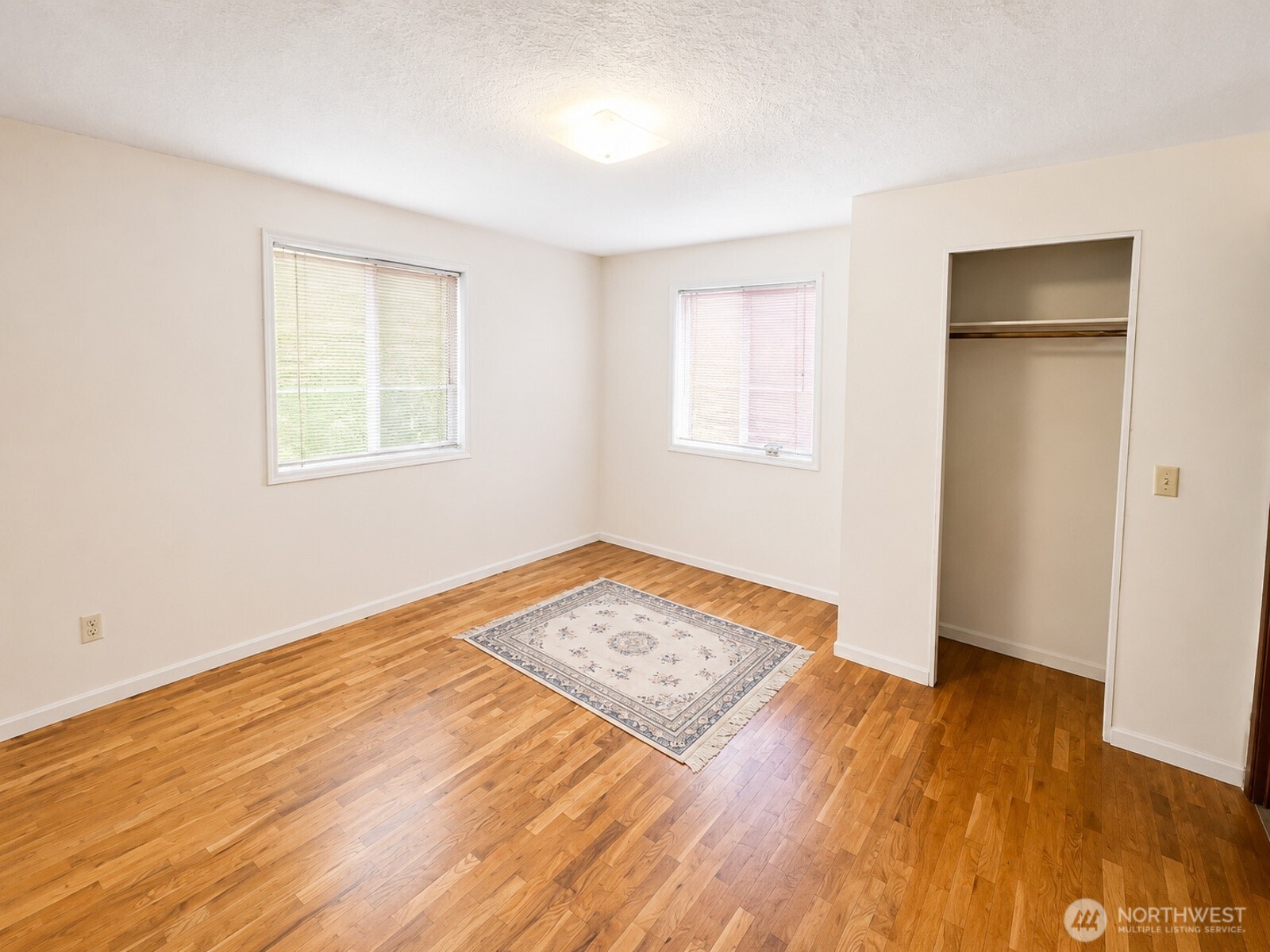 12426 Ne Philip Drive Property Photo 23