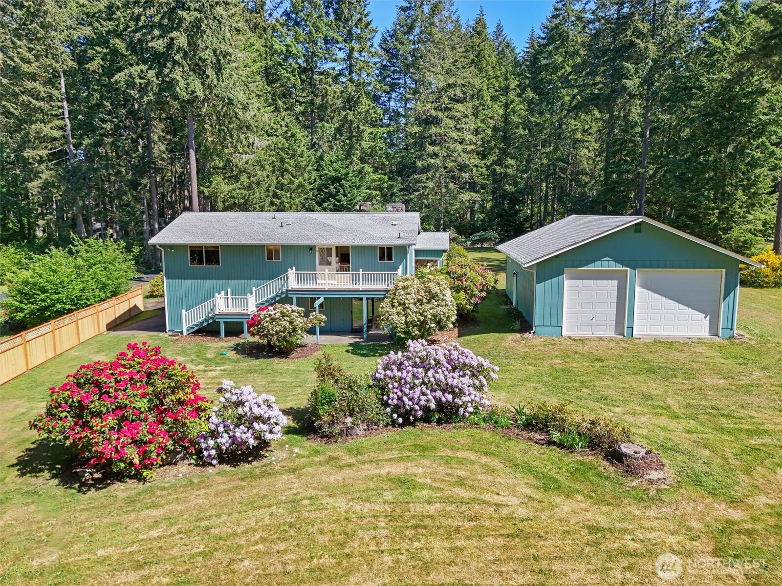 870 Kamus Place Property Photo 6