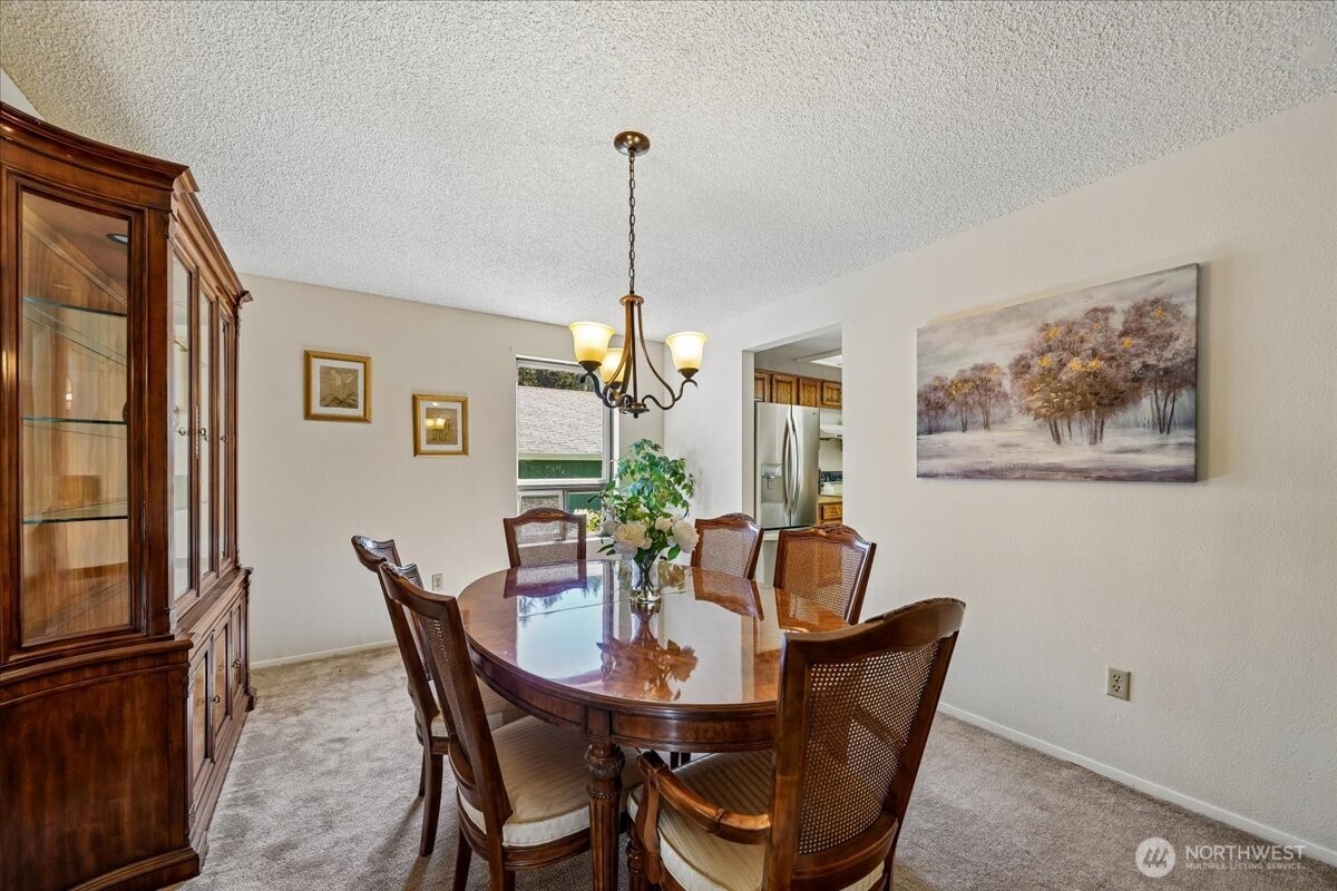 870 Kamus Place Property Photo 16