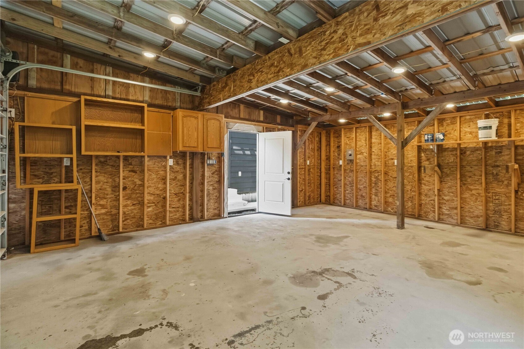 204 Conger Road Property Photo 29