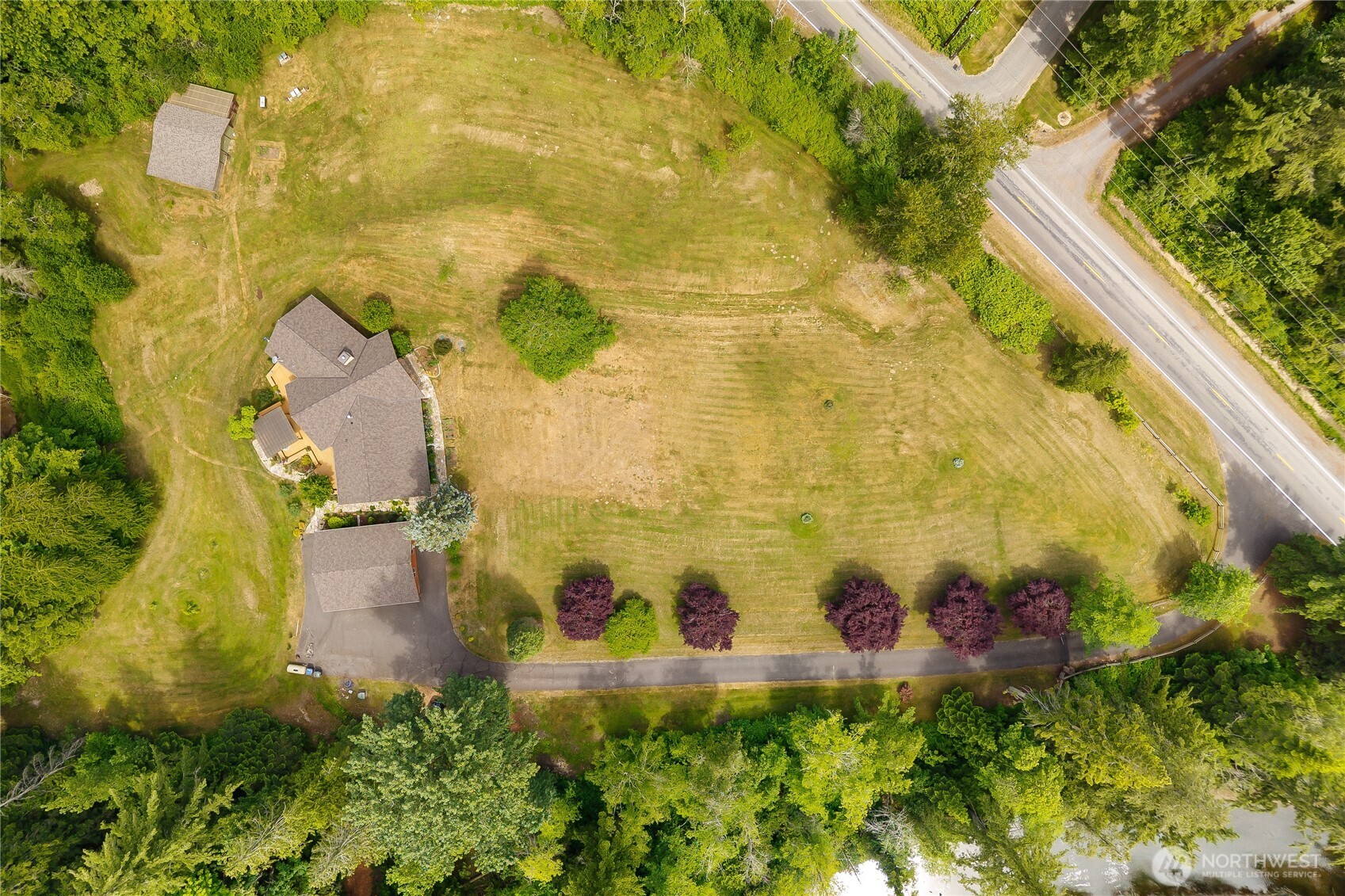 8443 Kickerville Road Property Photo 35