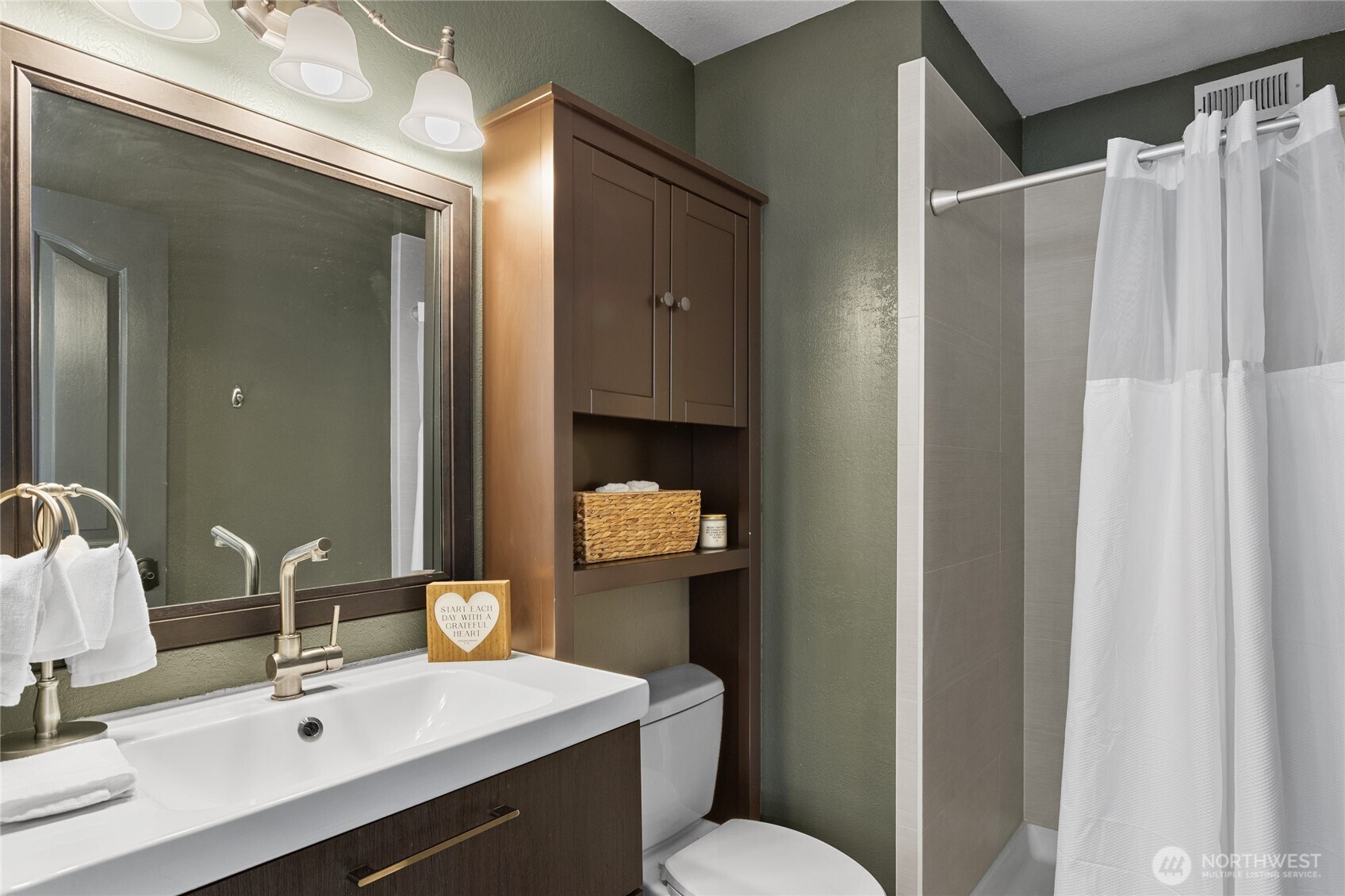 1830 S 336th Street H201 Property Photo 17