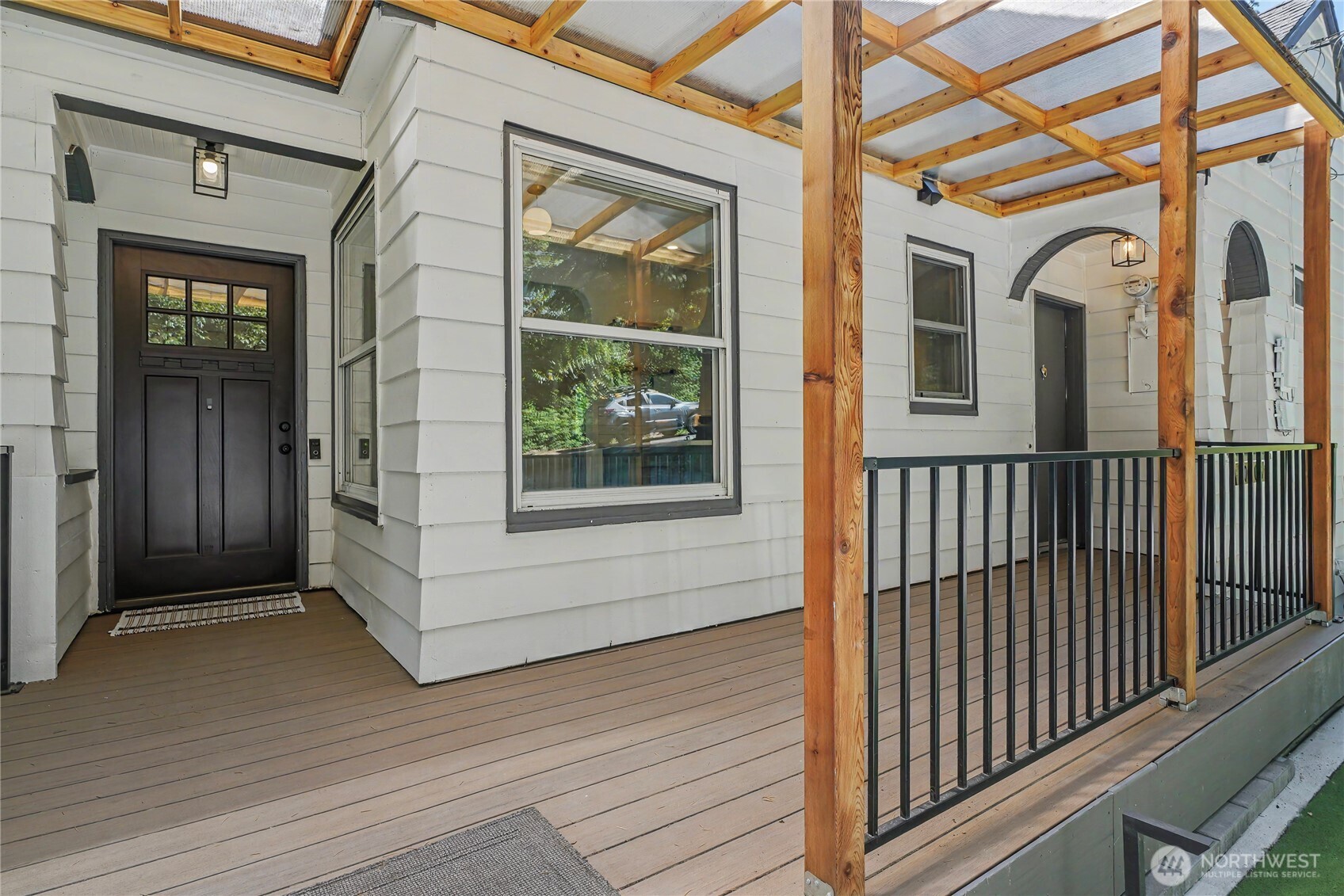 10106 16th Avenue Property Photo 2