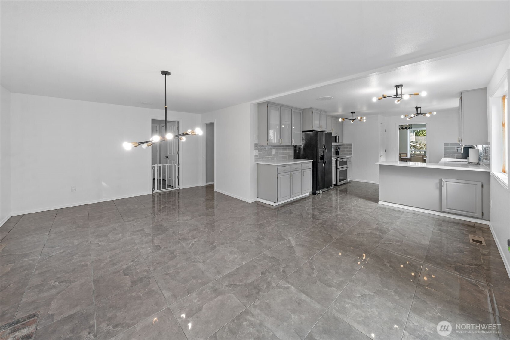 6302 81st Street Property Photo 11