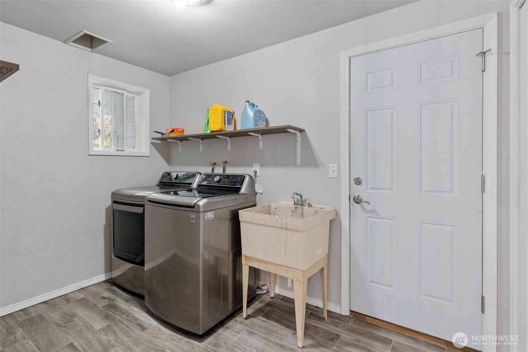 6302 81st Street Property Photo 13