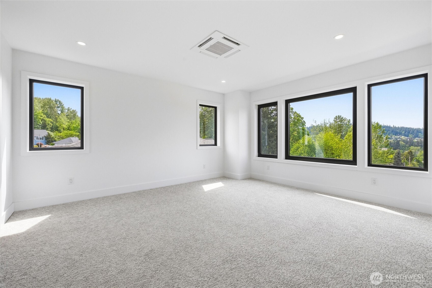 1105 Divine Lane Property Photo 17