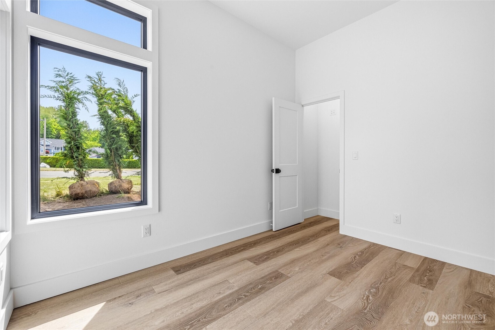 1105 Divine Lane Property Photo 32