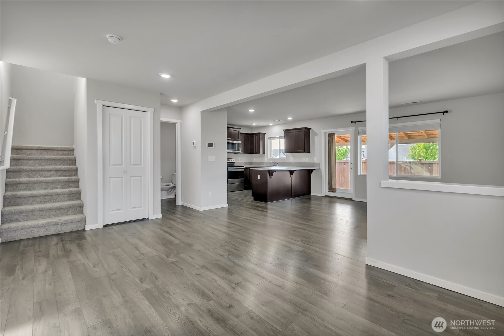 10691 186th Street Ct Property Photo 6