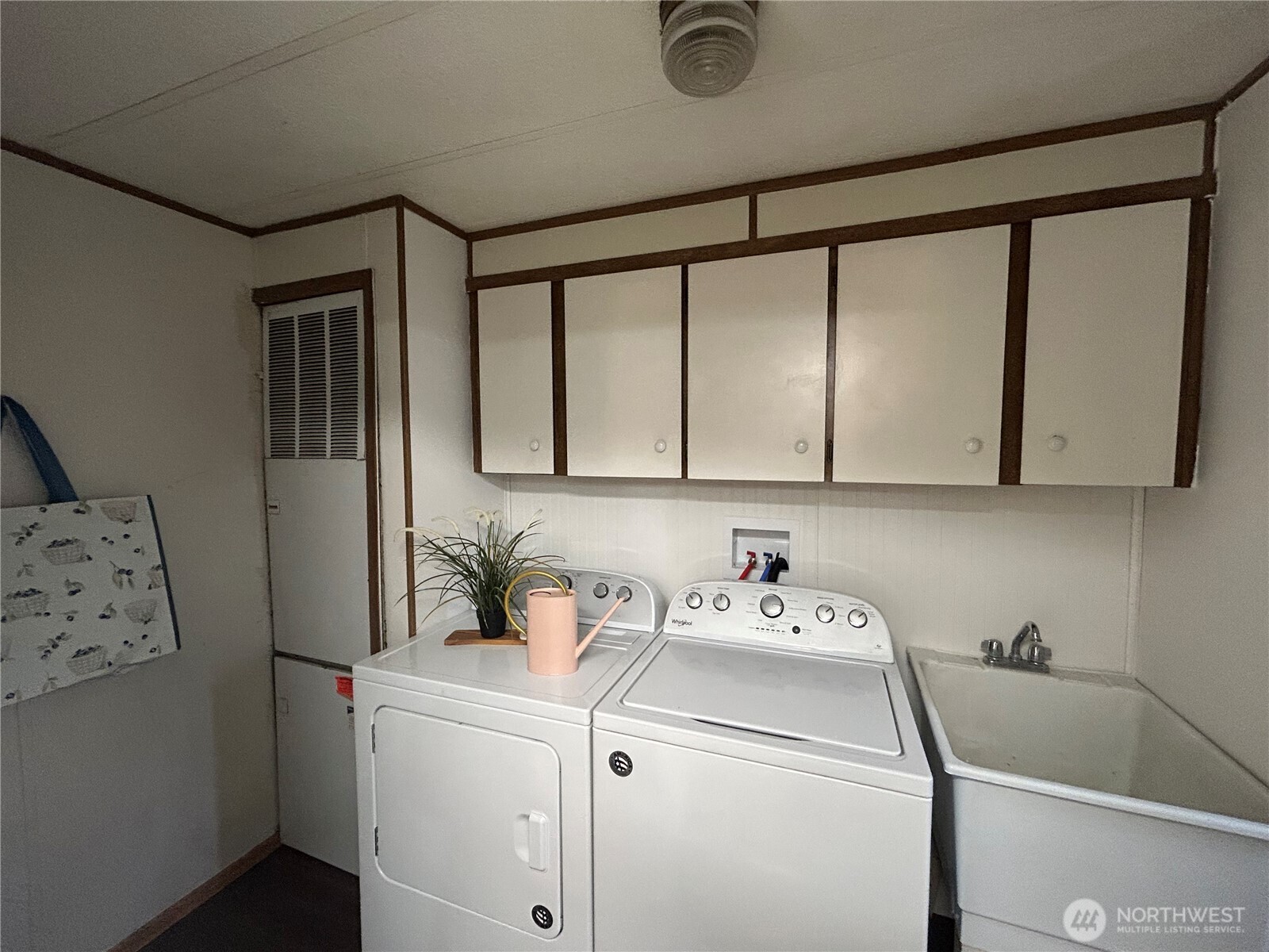2500 Alder Street 22 Property Photo 33
