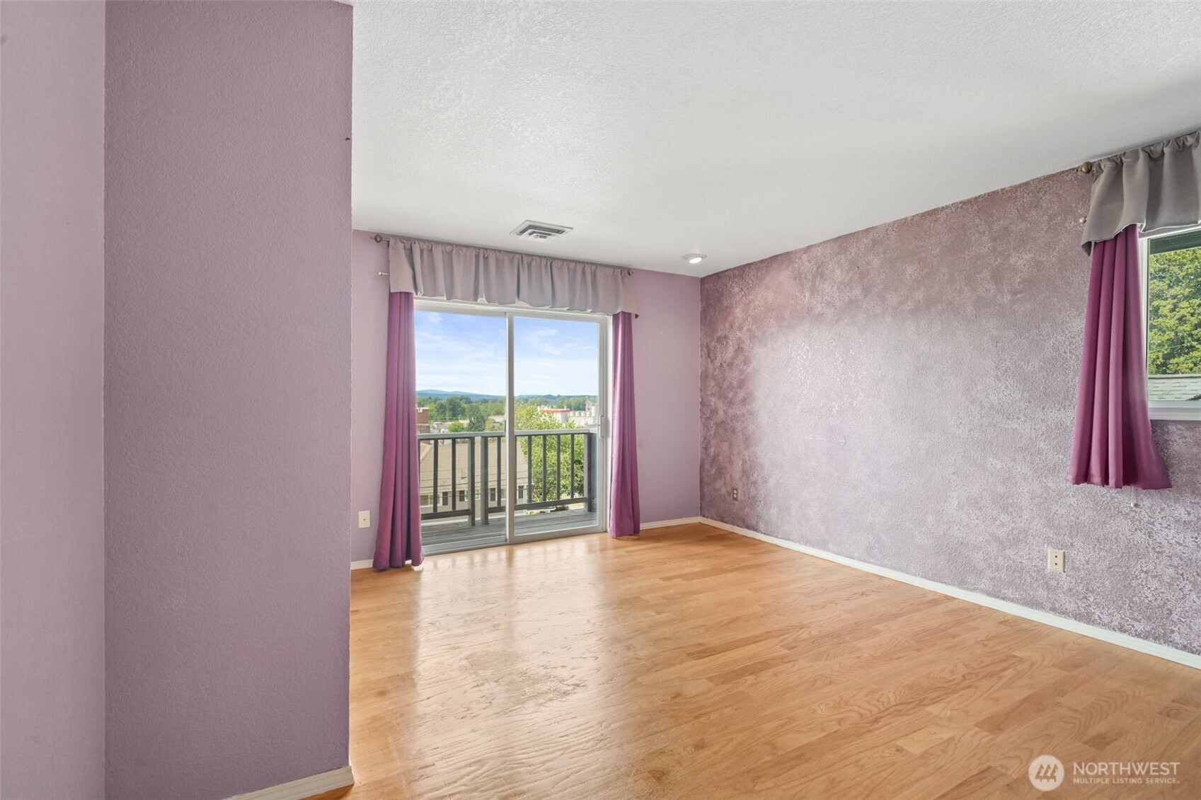 38 Se Washington Avenue Property Photo 26