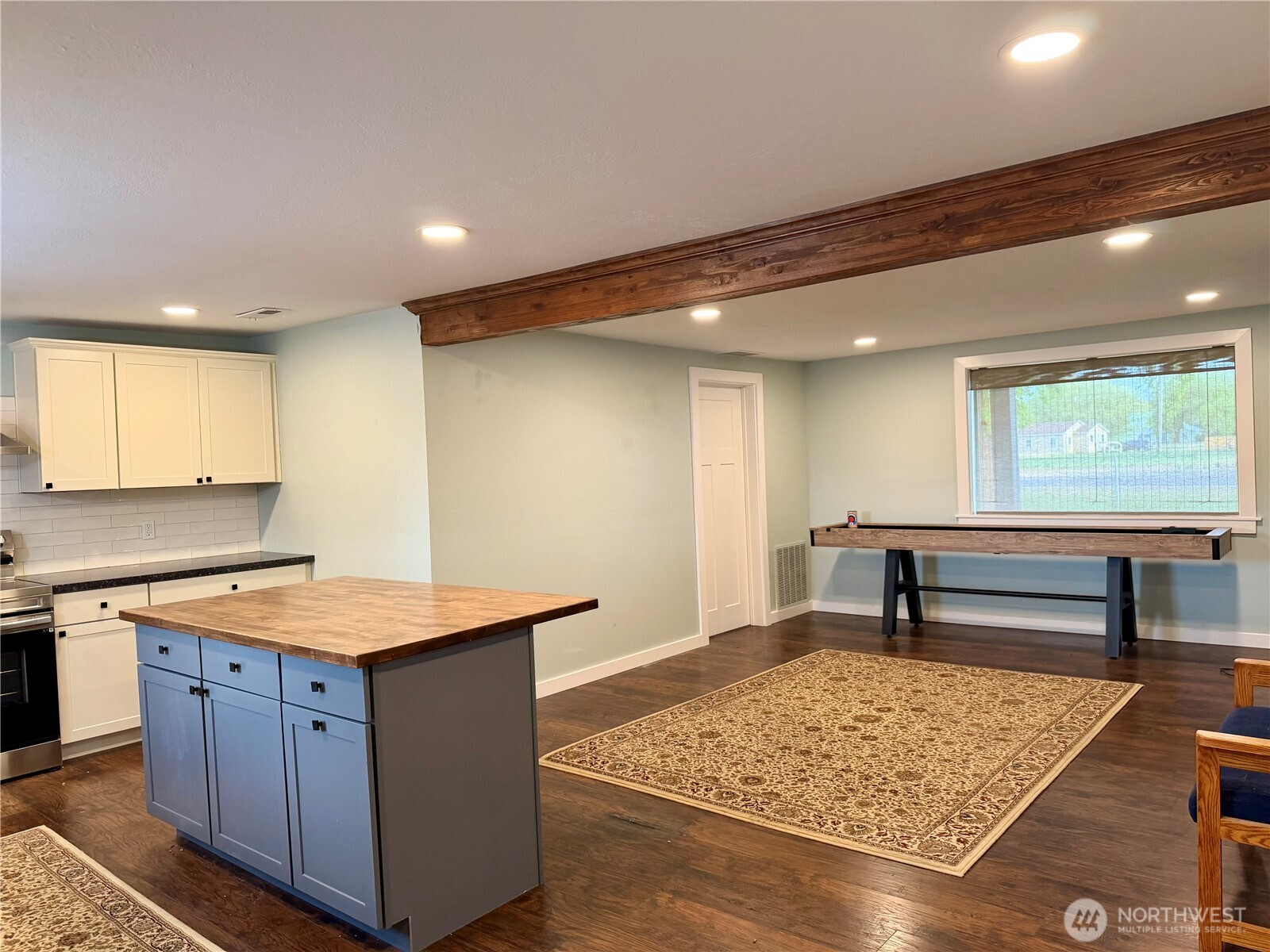 230 Nw Watson Street Property Photo 15