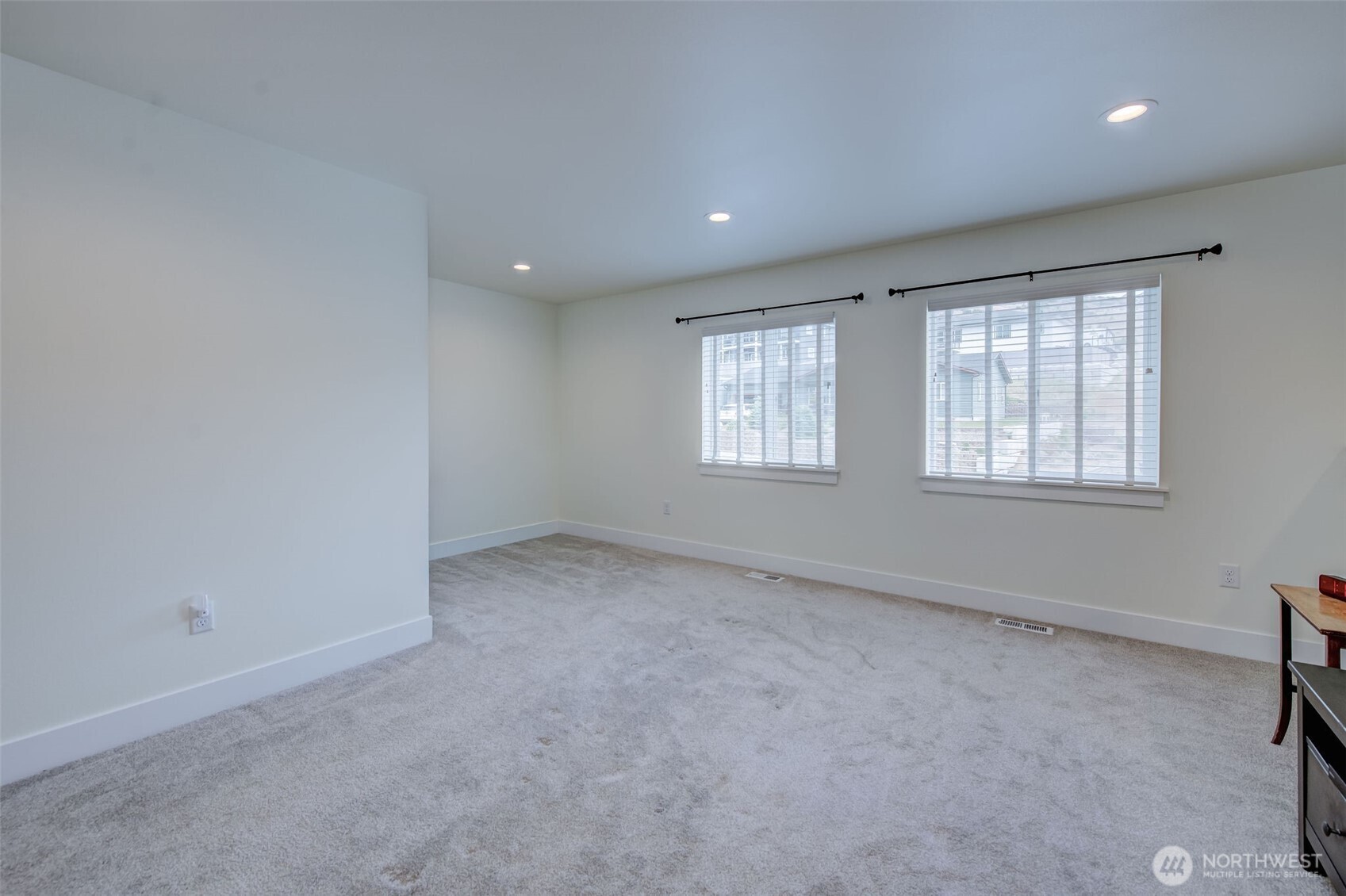 9975 Saska Way Property Photo 16