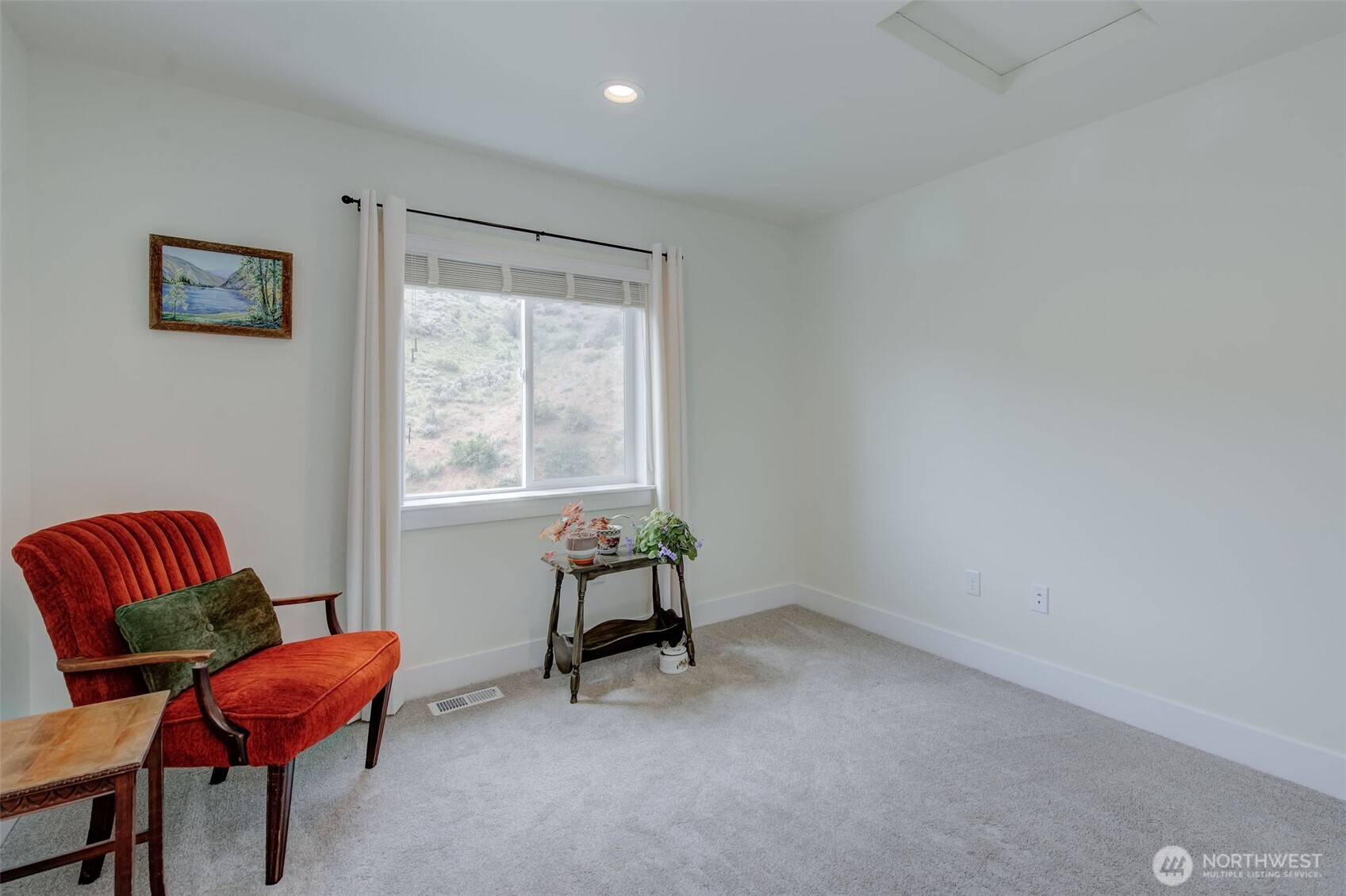 9975 Saska Way Property Photo 17