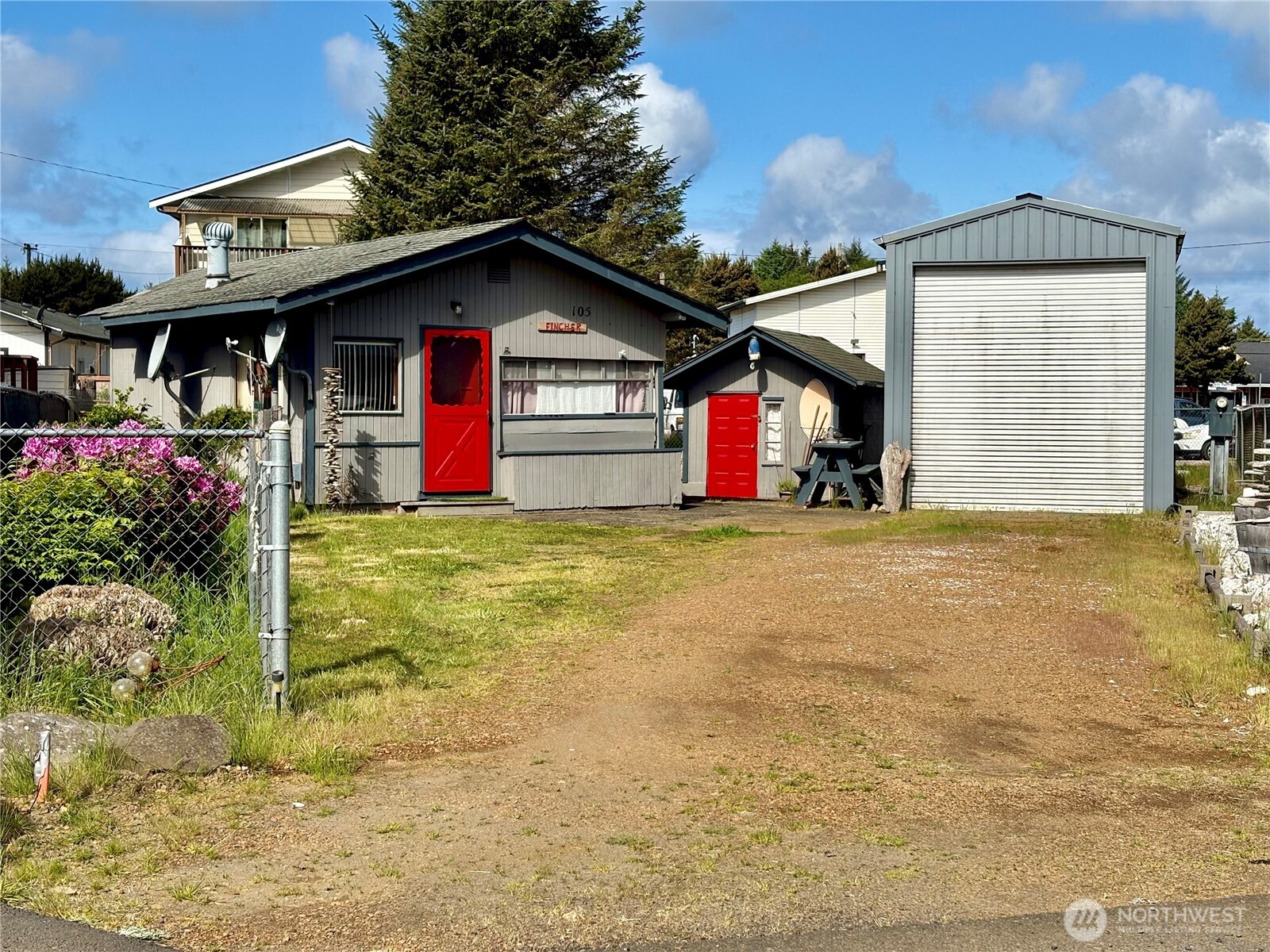 105 Victoria Loop Property Photo 1