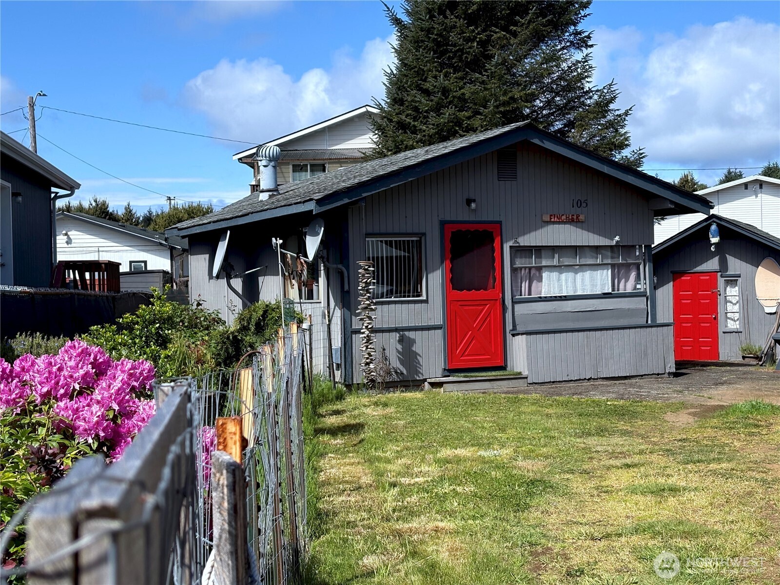 105 Victoria Loop Property Photo 2