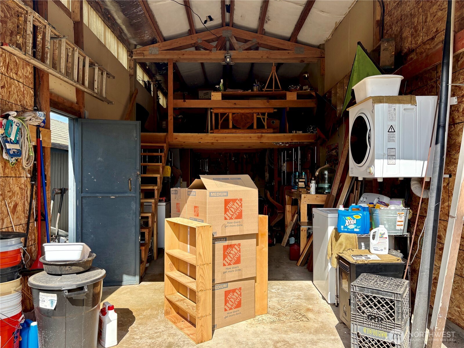 105 Victoria Loop Property Photo 33