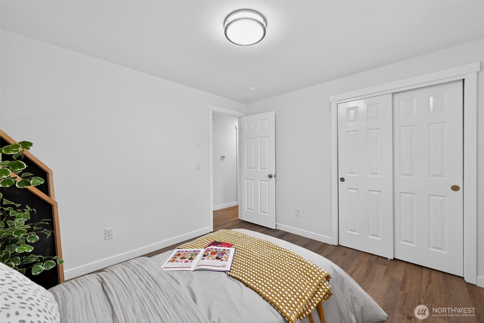8742 3rd Avenue Property Photo 18
