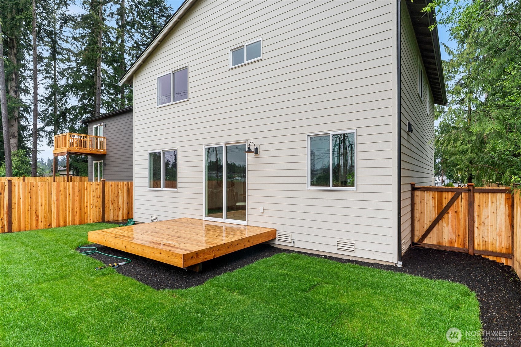 2312 75th Street Property Photo 5