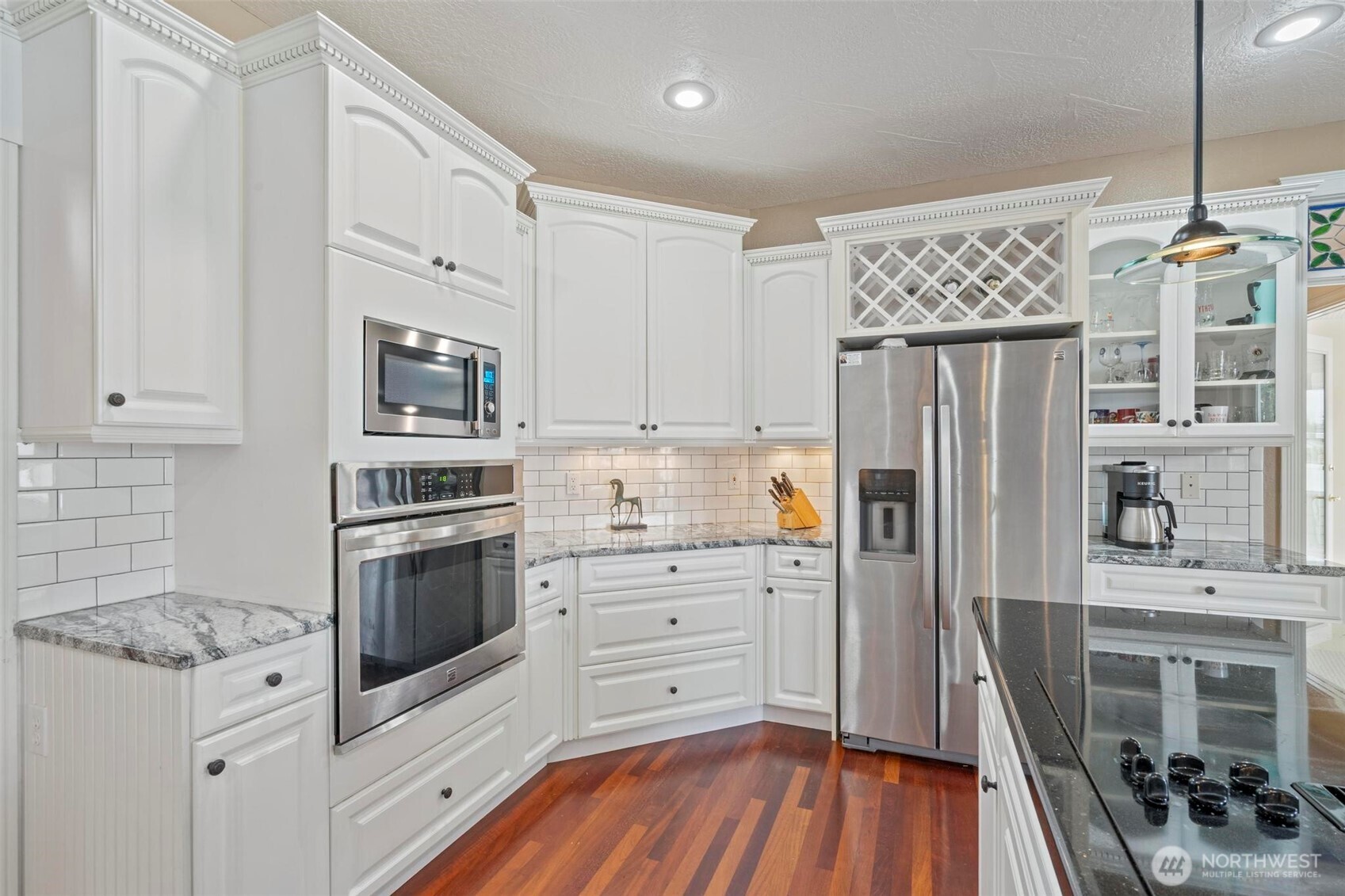 3025 Harrison Avenue Property Photo 18