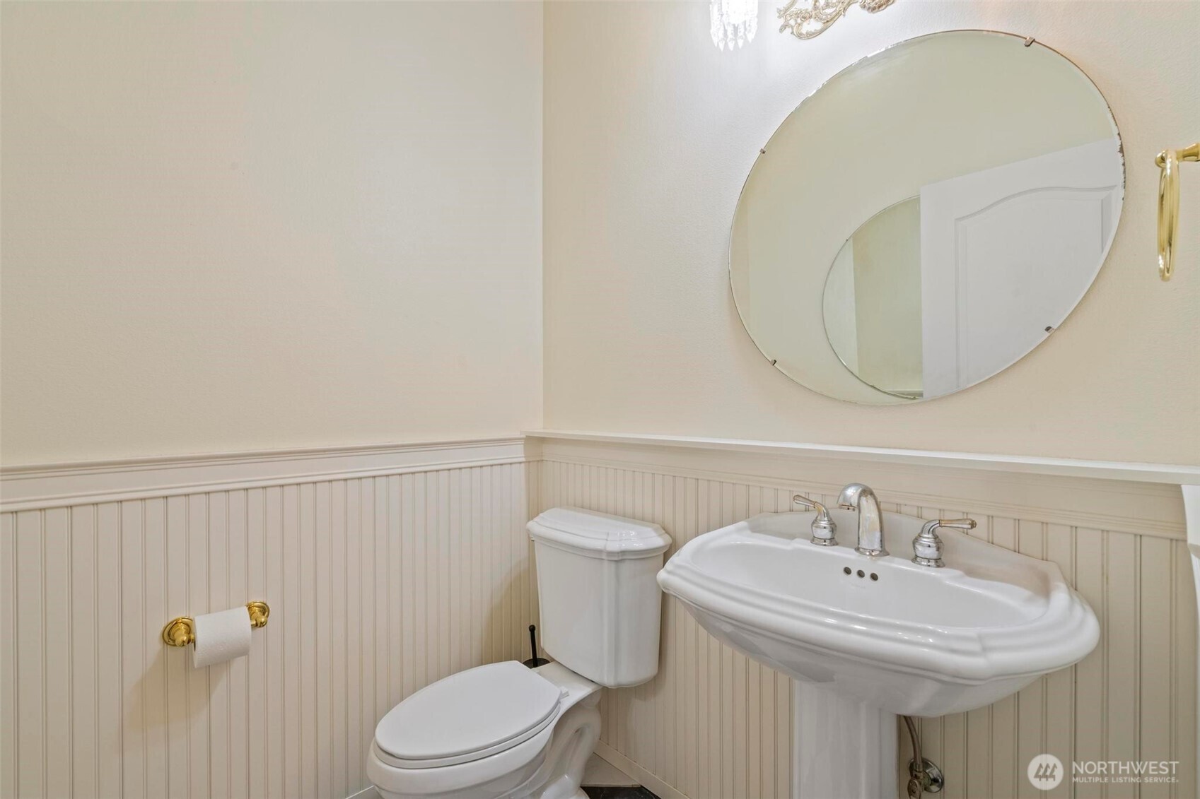 3025 Harrison Avenue Property Photo 27