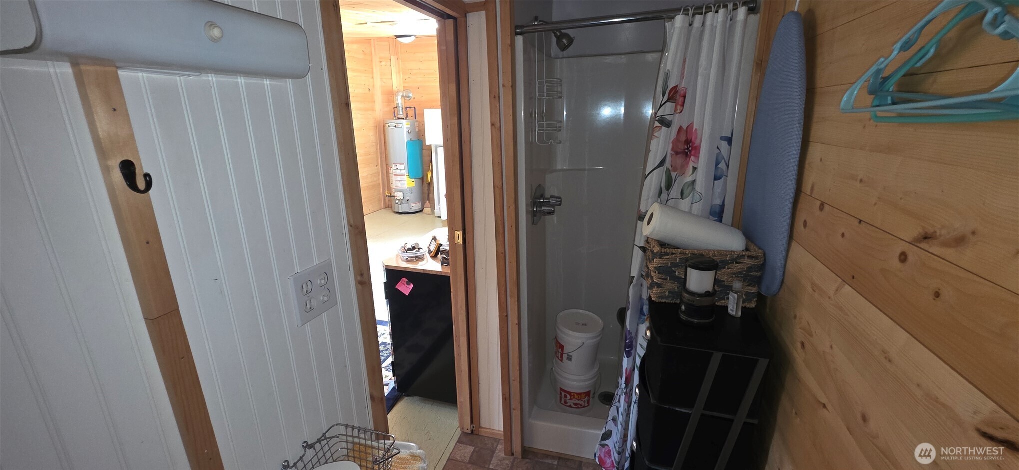 790 Bonaparte Lake Rd Property Photo 10
