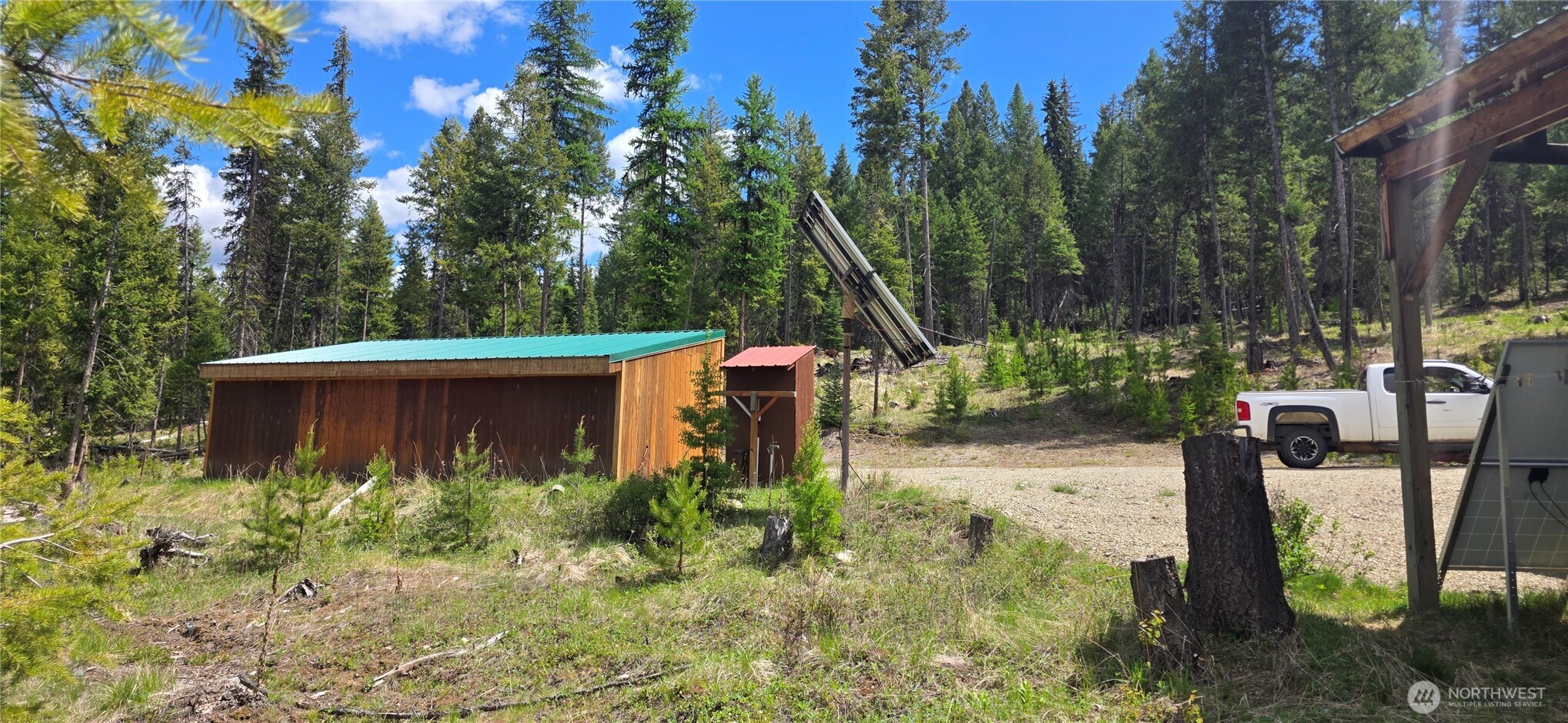 790 Bonaparte Lake Rd Property Photo 27