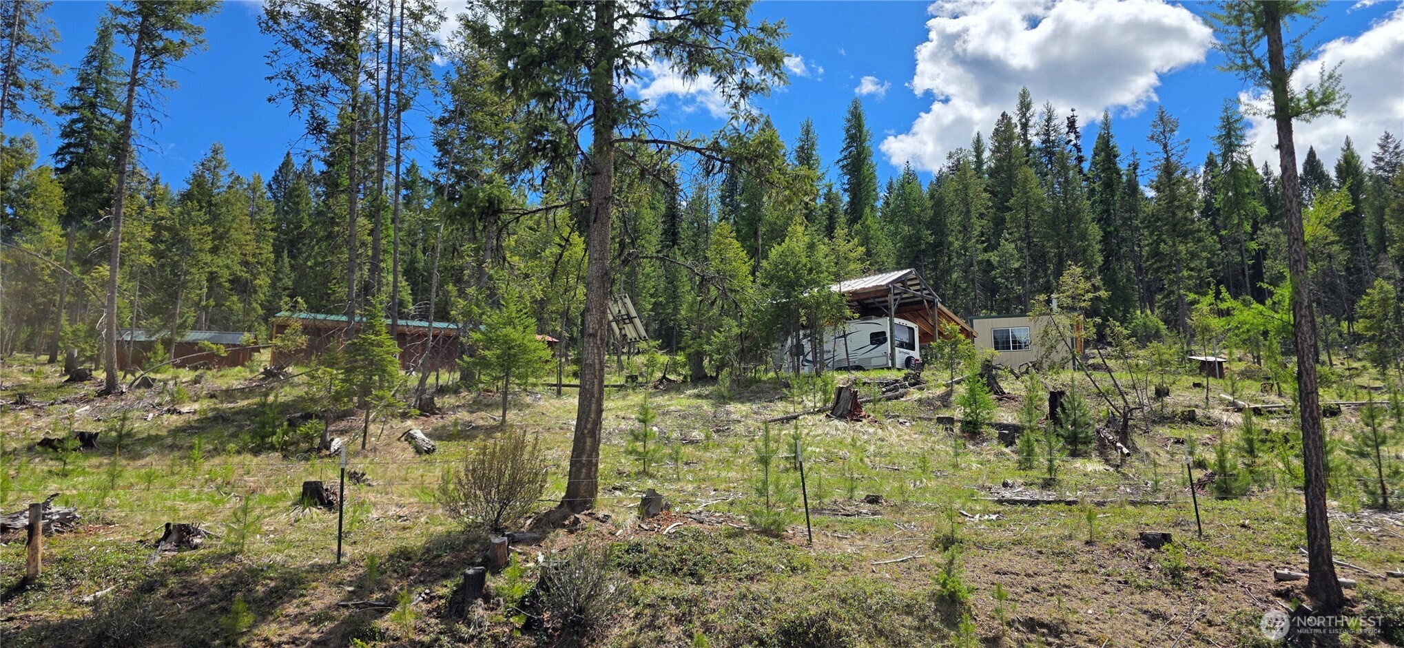 790 Bonaparte Lake Rd Property Photo 35