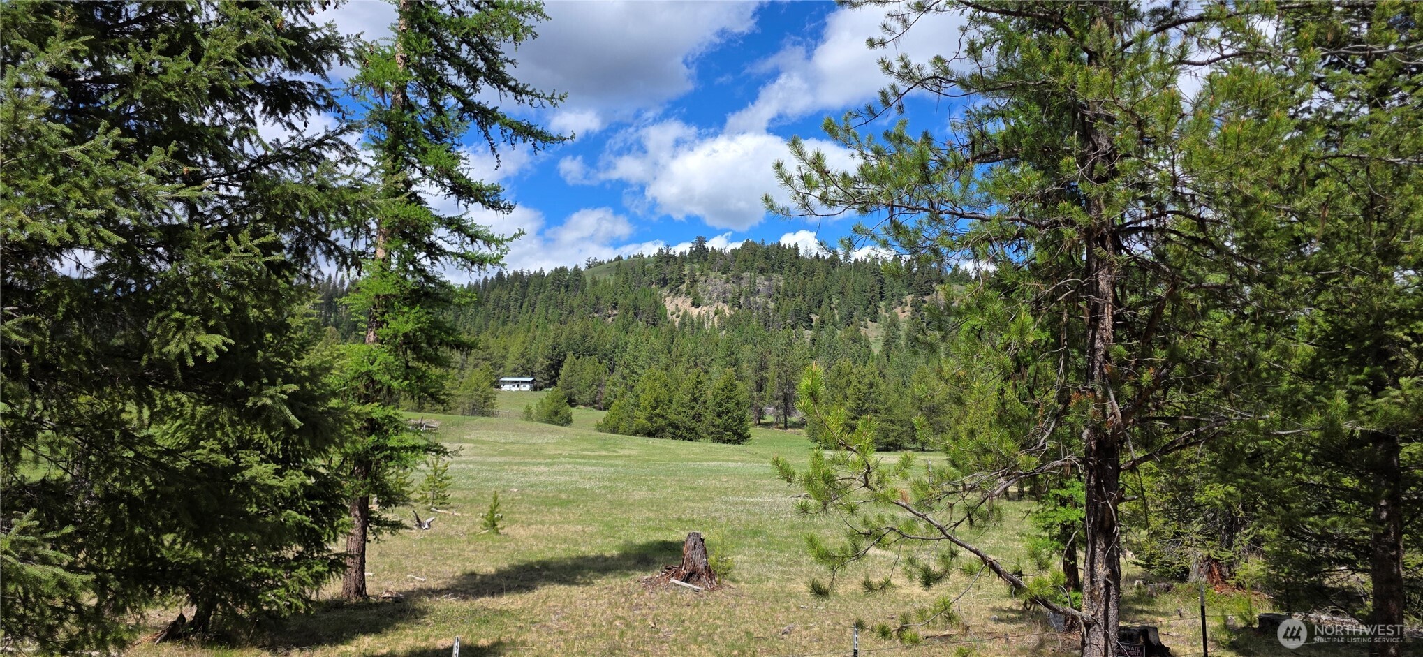 790 Bonaparte Lake Rd Property Photo 38