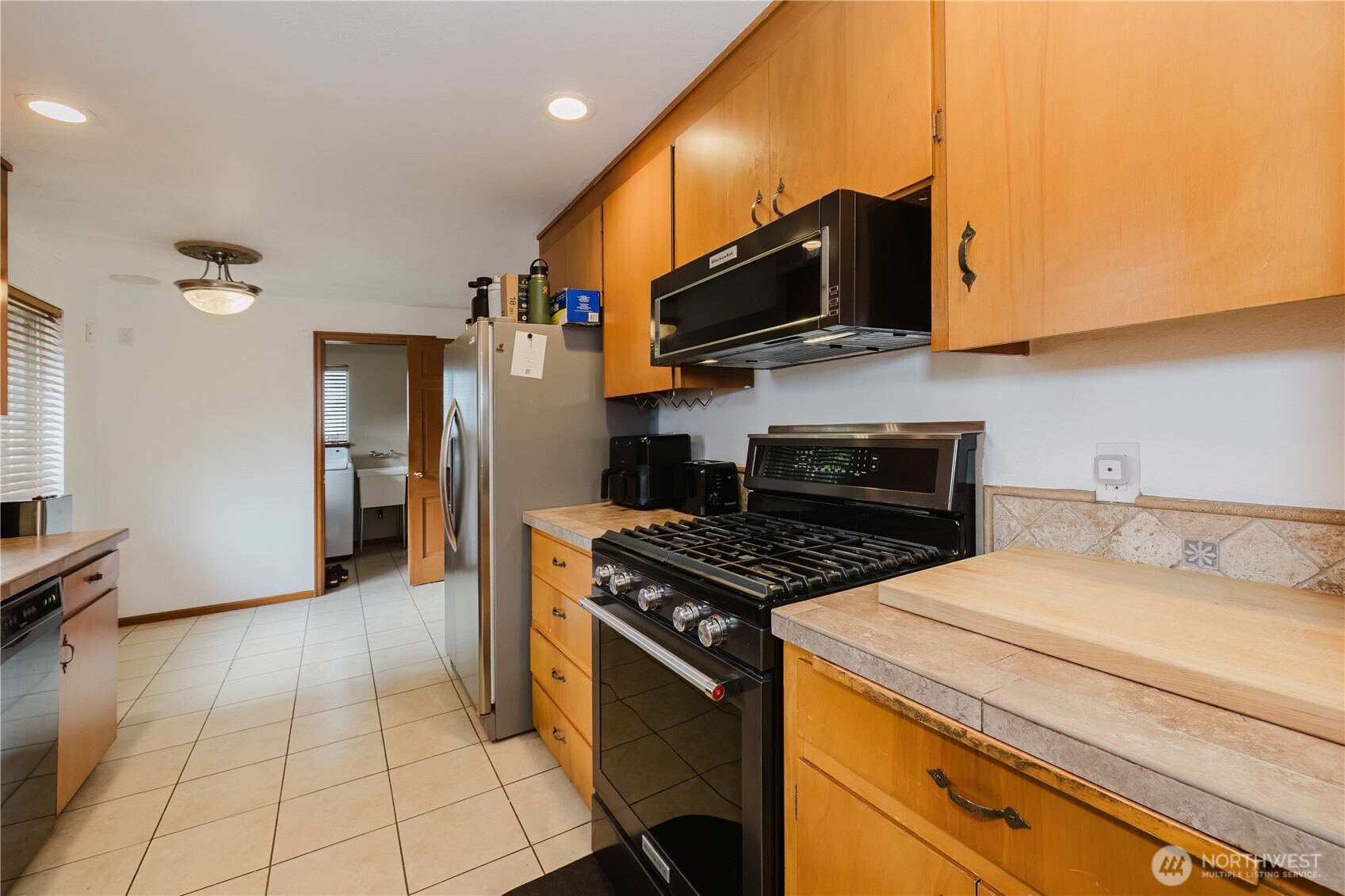6850 E Grandview Street Property Photo 14