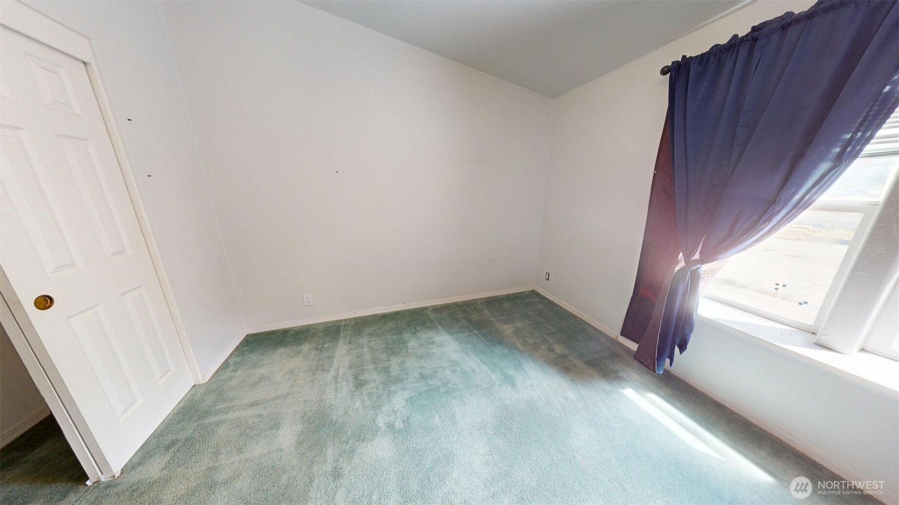 142 Fletcher Rd Property Photo 11